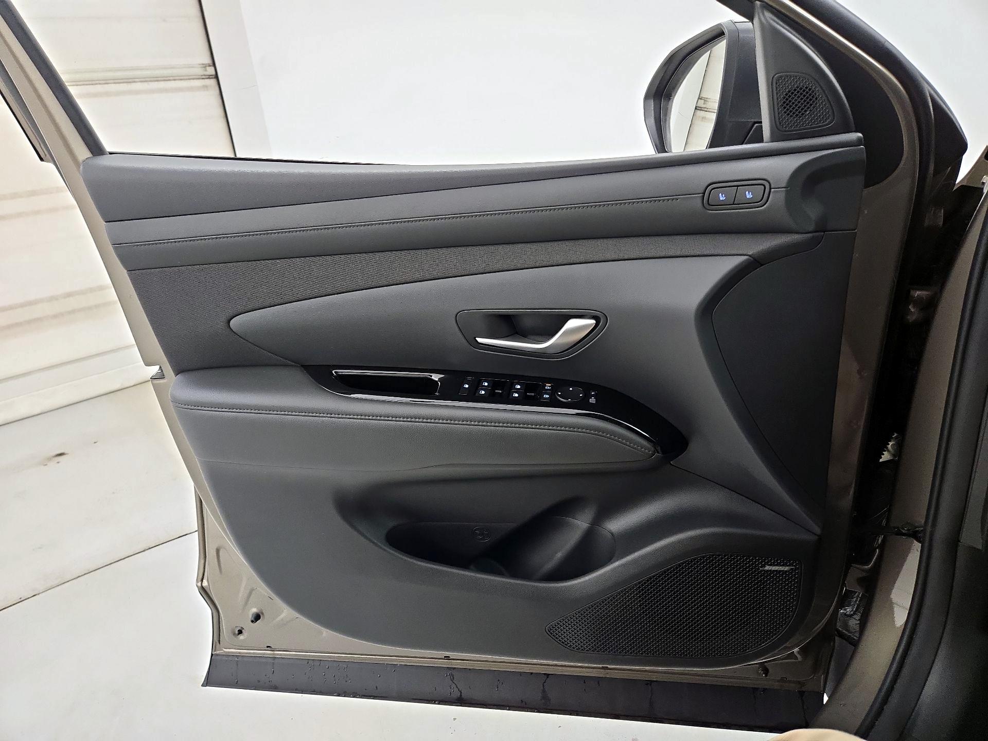 Thumbnail: 2025 Hyundai Tucson - 12