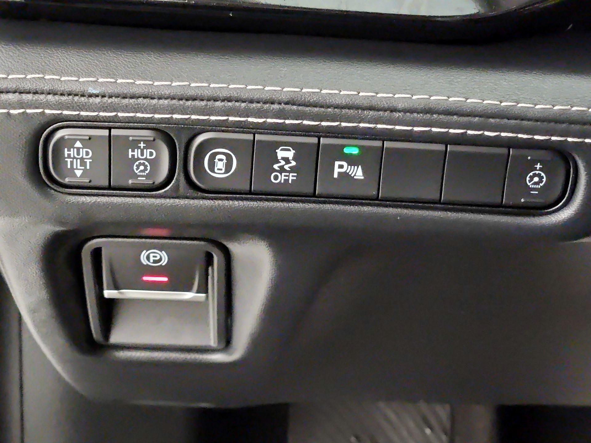 Thumbnail: 2023 Acura MDX - 13