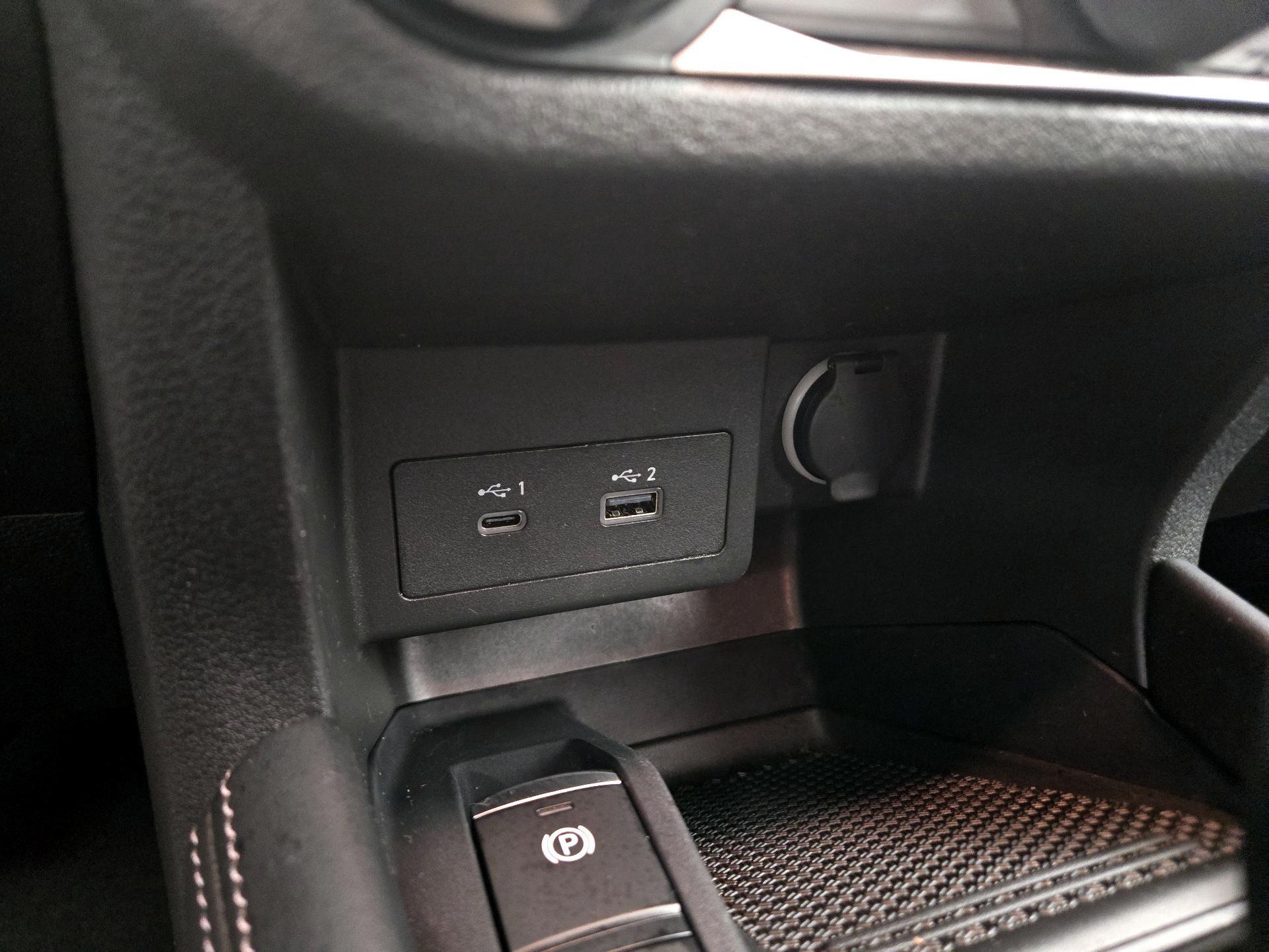 Thumbnail: 2023 Nissan Kicks - 17