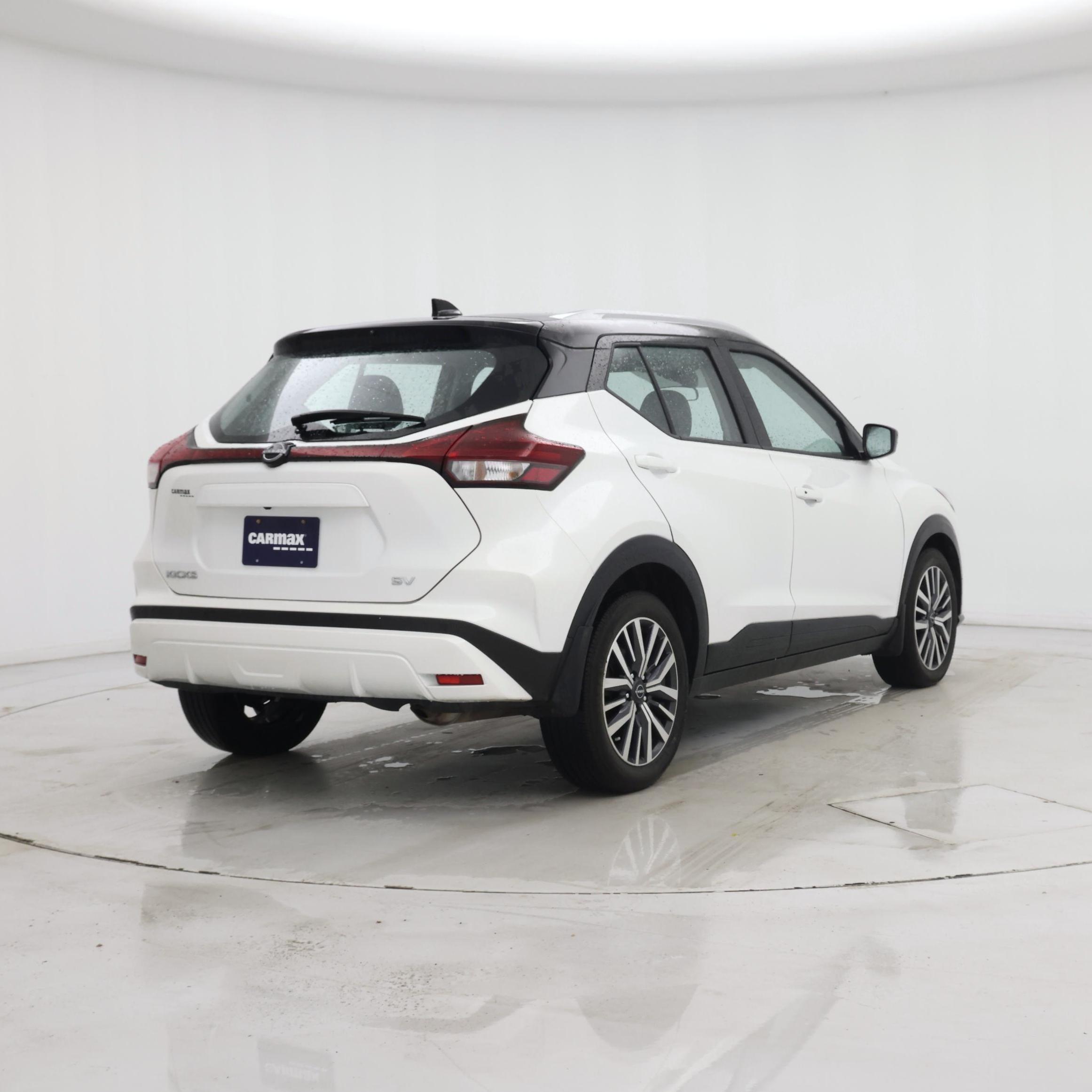 Thumbnail: 2023 Nissan Kicks - 8