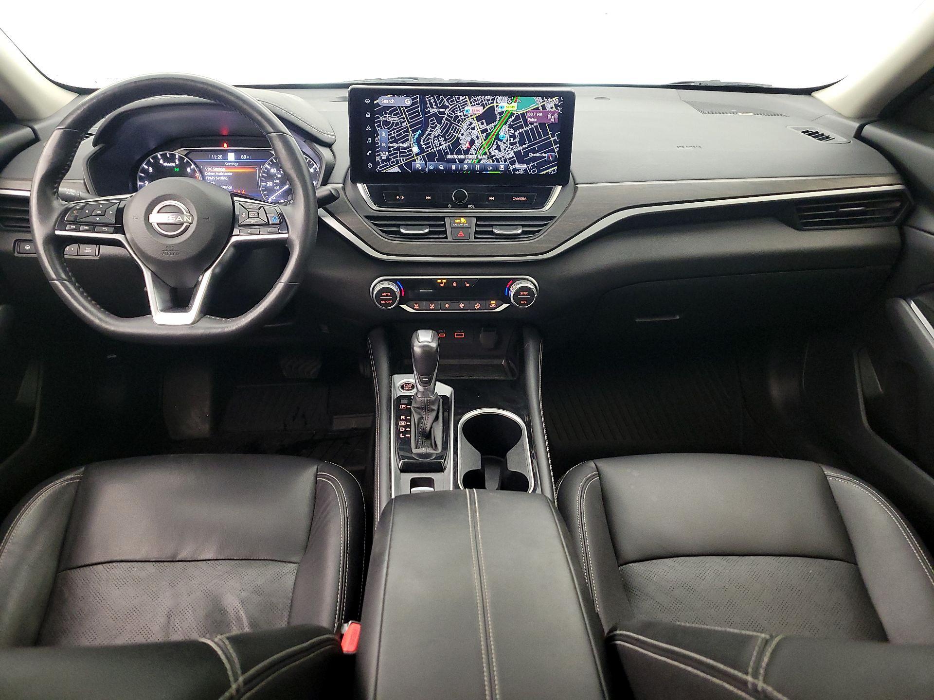 Thumbnail: 2023 Nissan Altima - 9