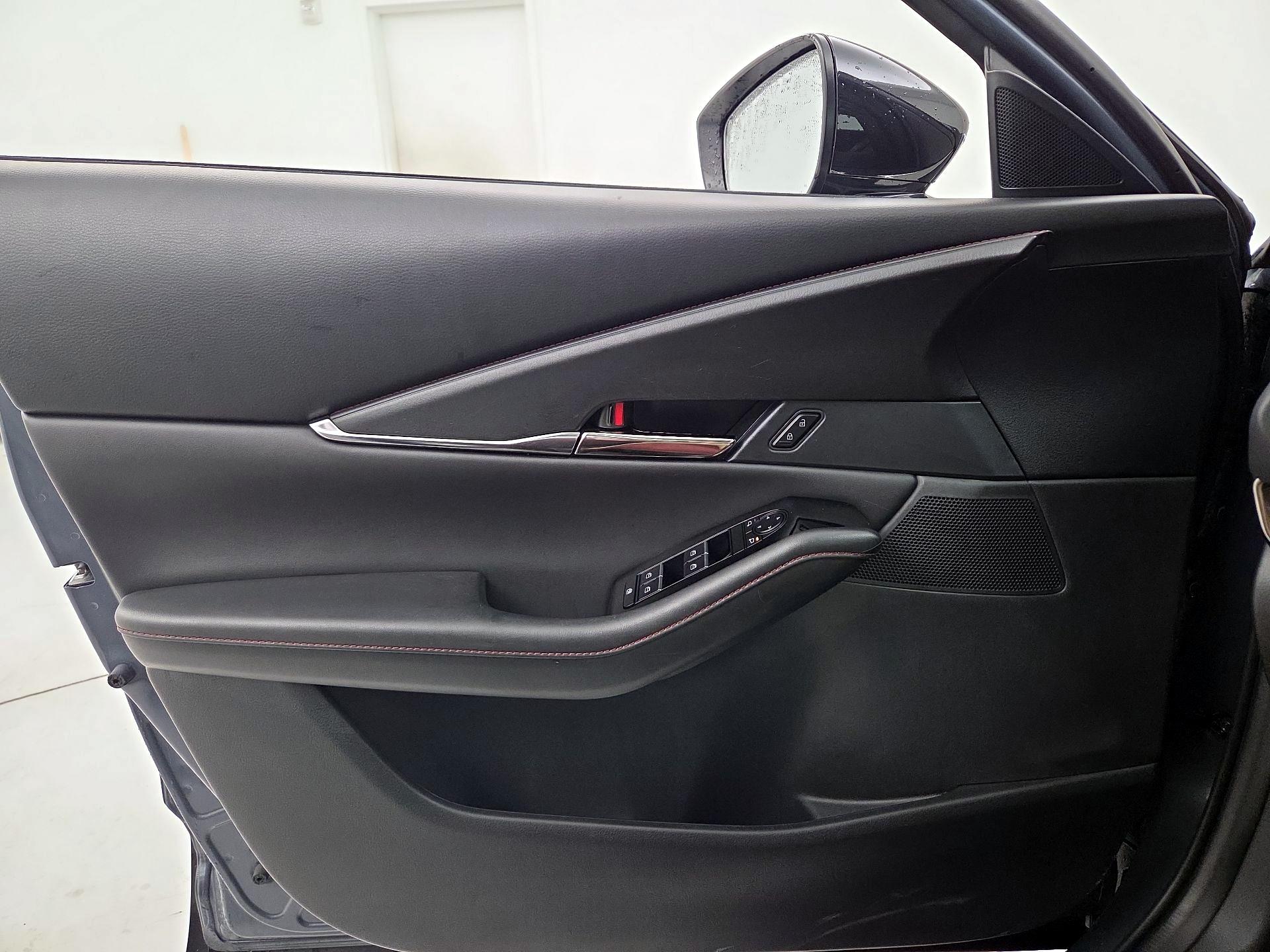 Thumbnail: 2023 Mazda CX-30 - 12