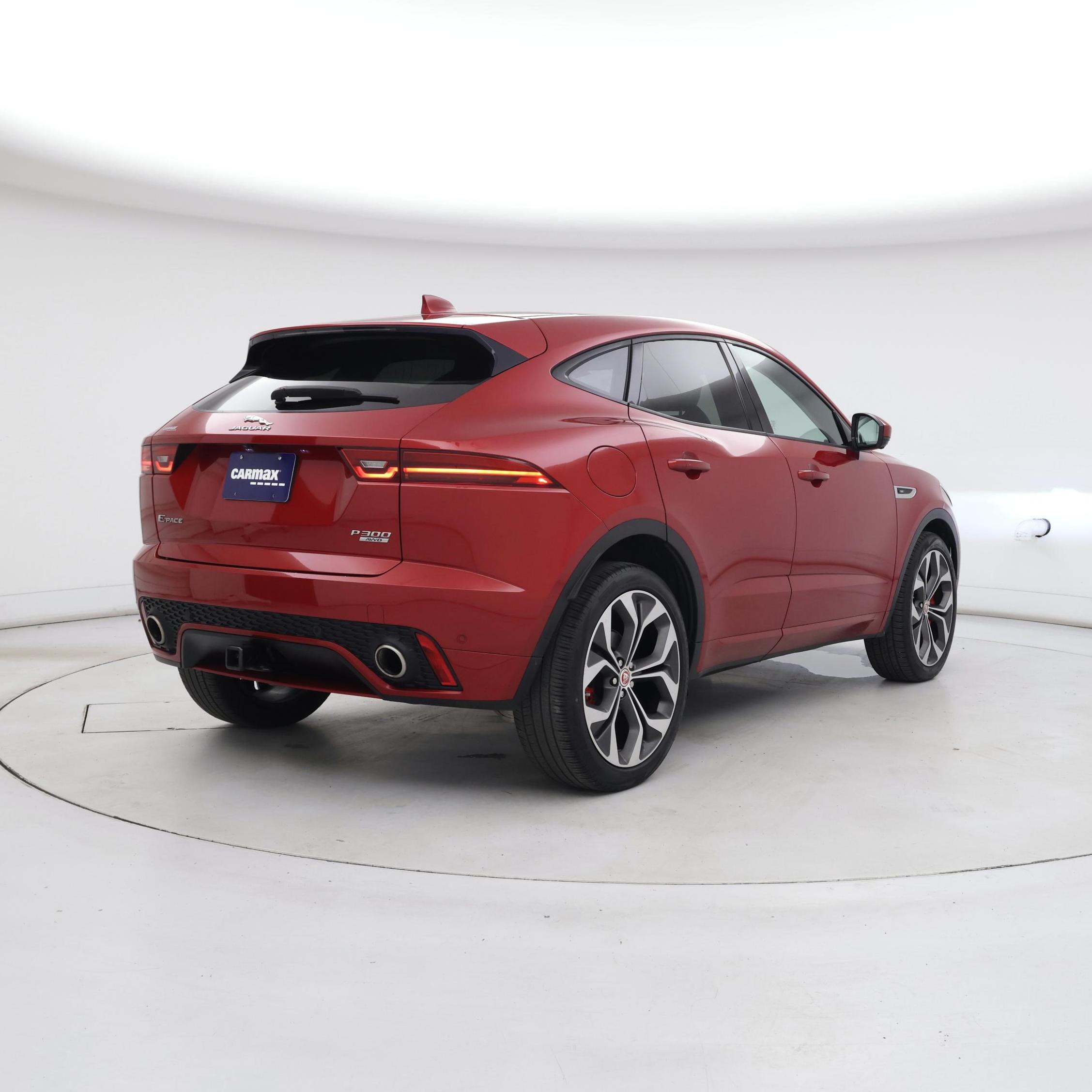 Thumbnail: 2019 Jaguar E-Pace - 8
