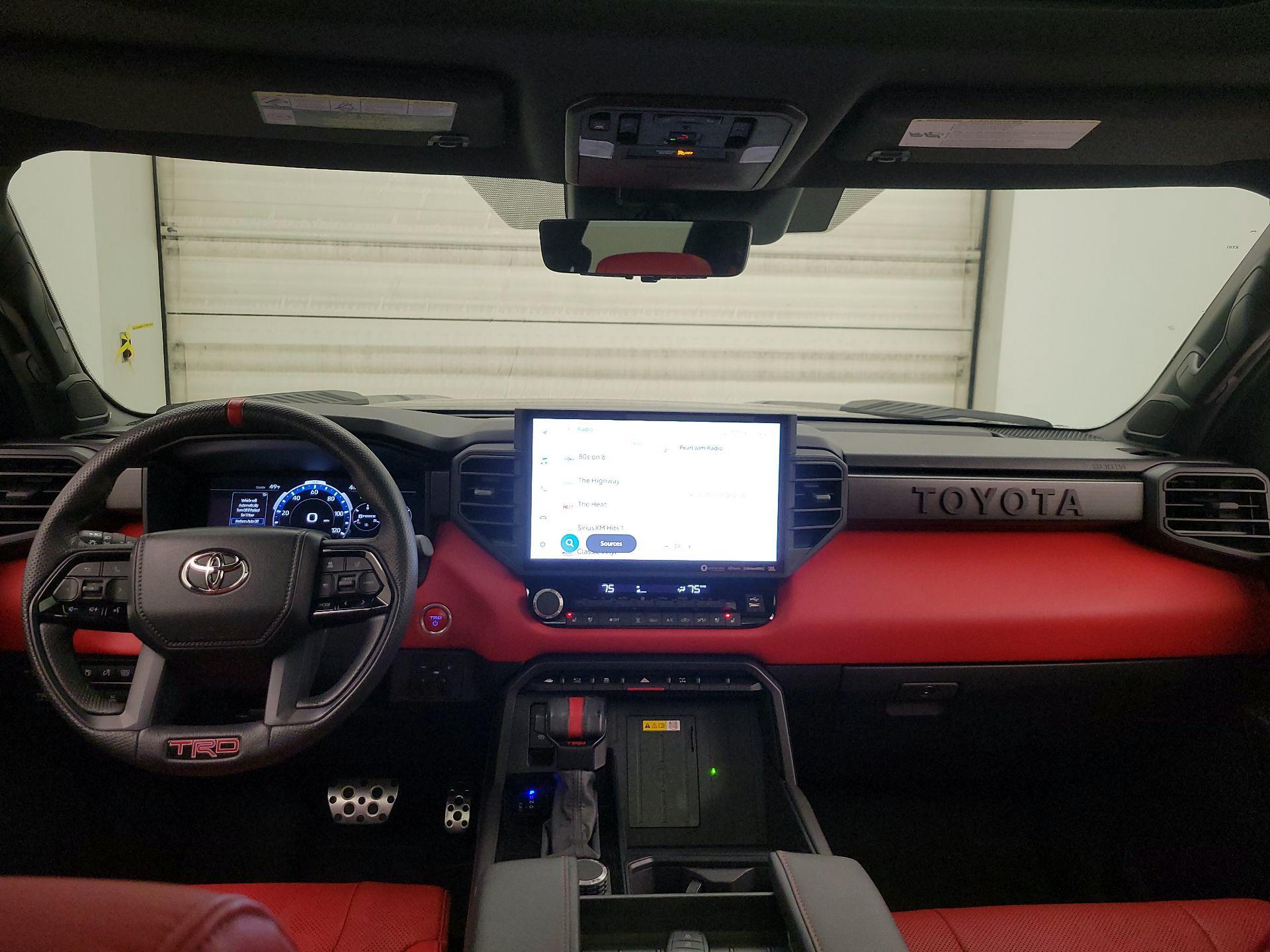 Thumbnail: 2024 Toyota Tundra - 9