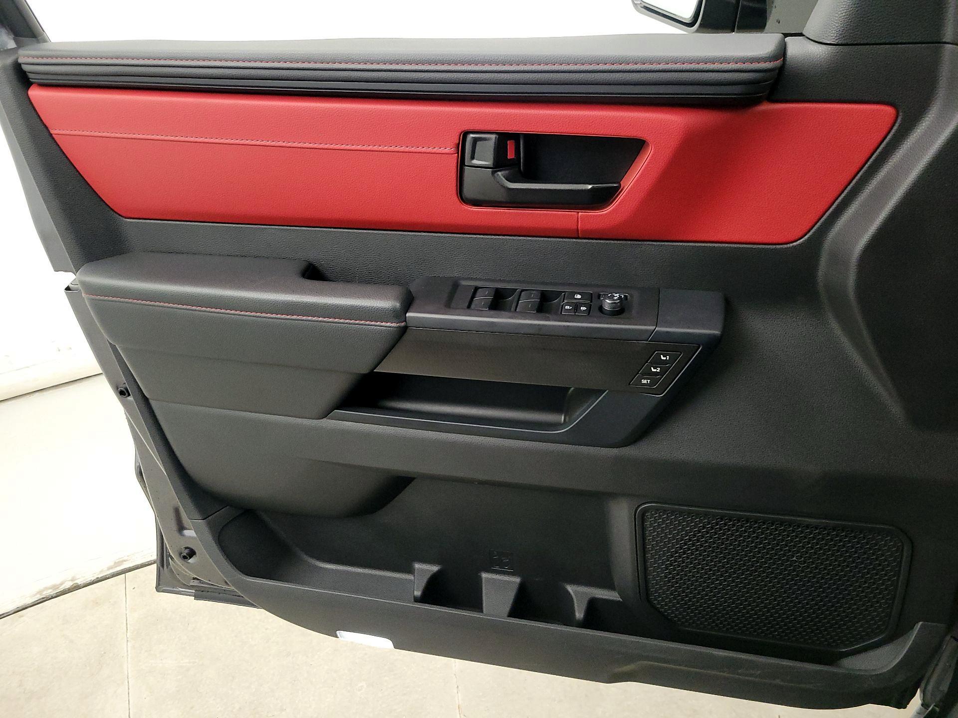 Thumbnail: 2024 Toyota Tundra - 12