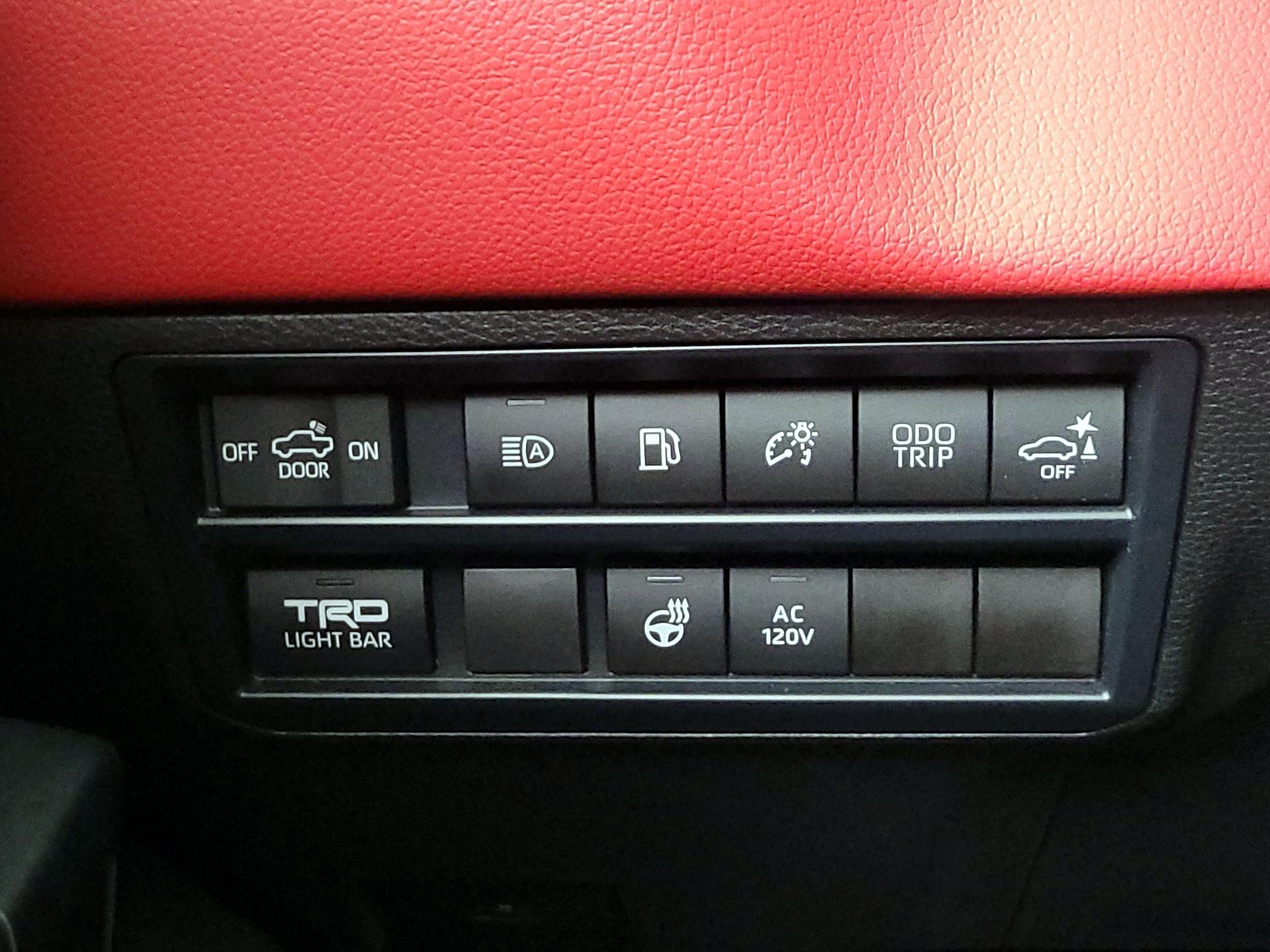 Thumbnail: 2024 Toyota Tundra - 13