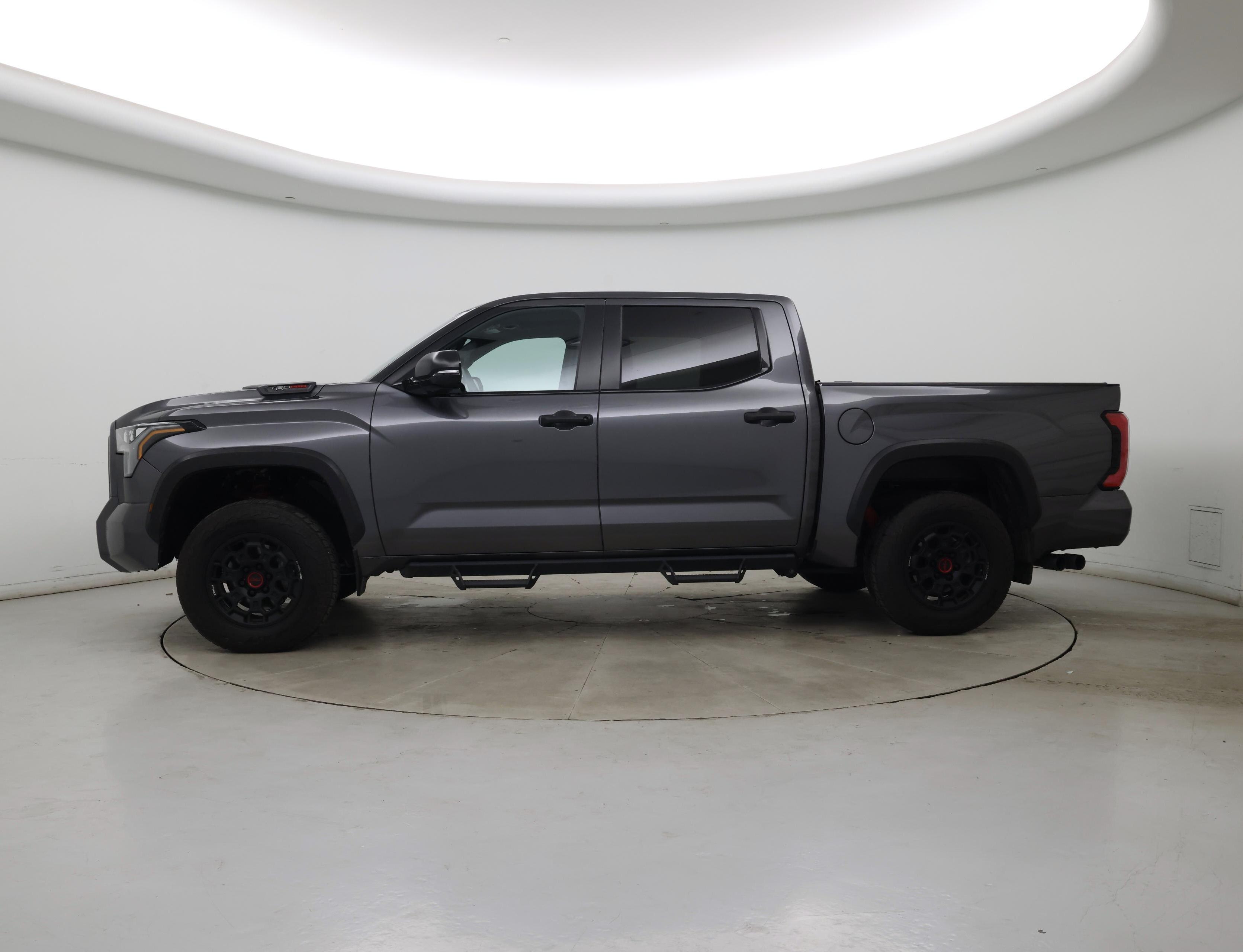 Thumbnail: 2024 Toyota Tundra - 3