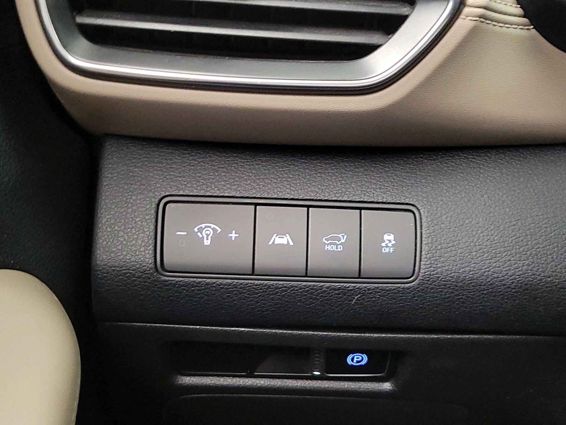 Thumbnail: 2023 Hyundai Santa Fe - 13