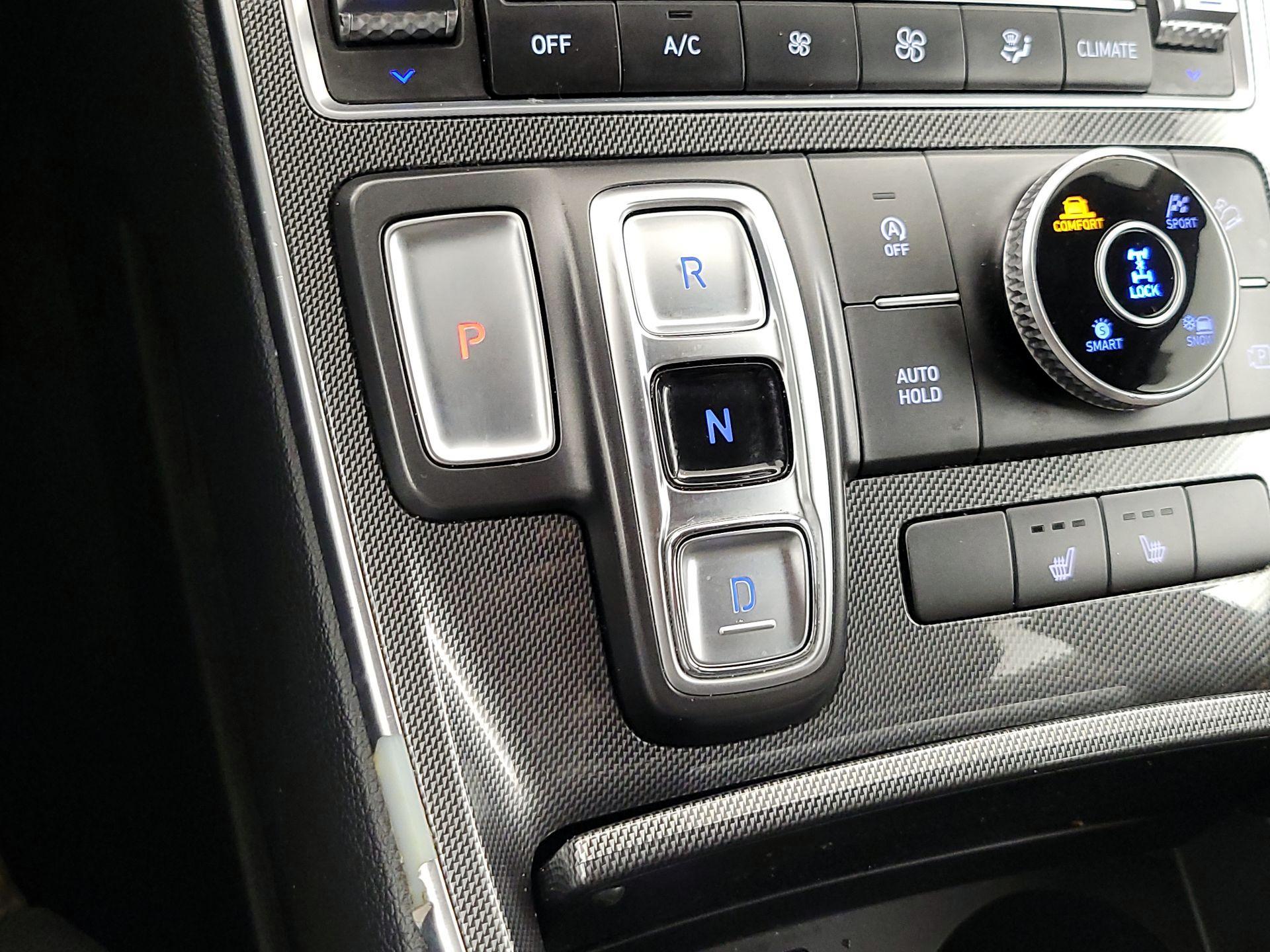 Thumbnail: 2023 Hyundai Santa Fe - 18