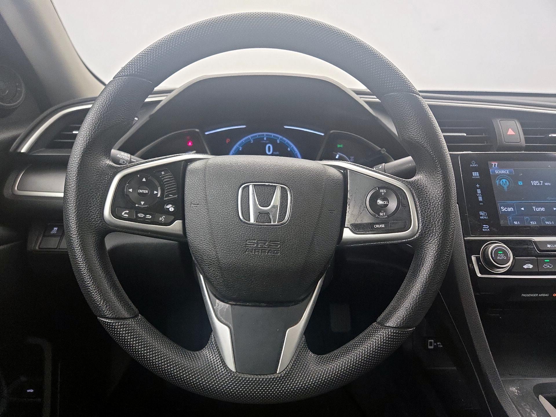 Thumbnail: 2017 Honda Civic - 10