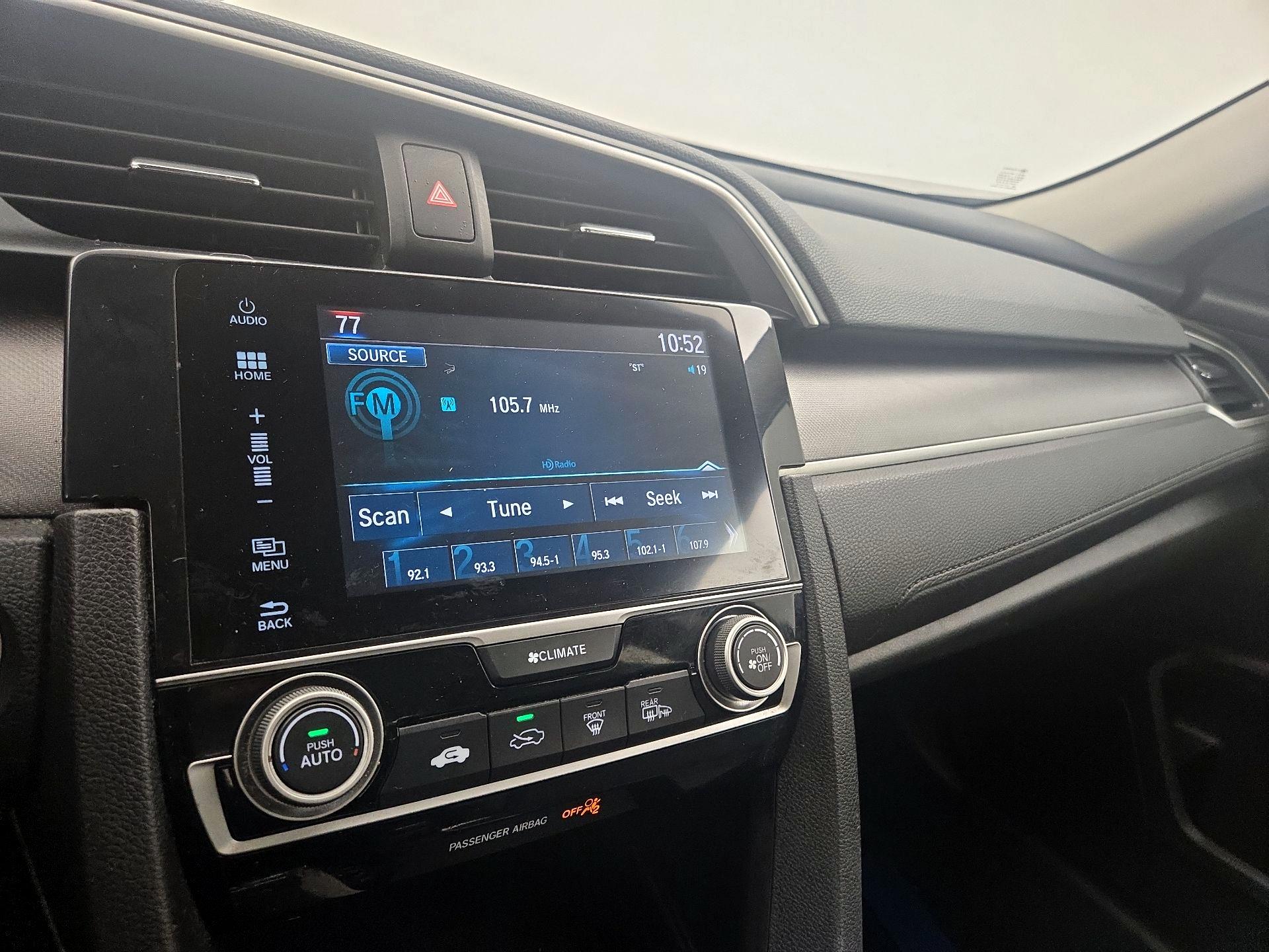 Thumbnail: 2017 Honda Civic - 15