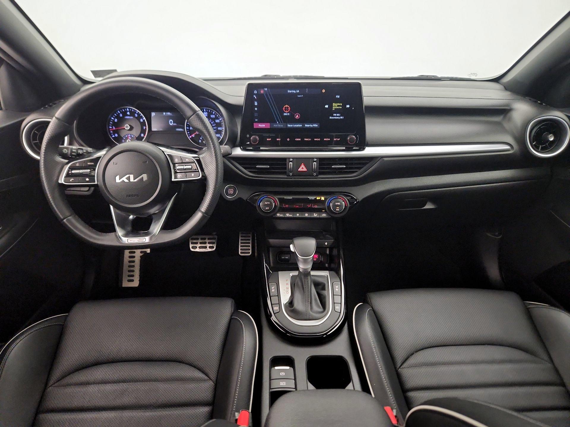 Thumbnail: 2023 Kia Forte - 9