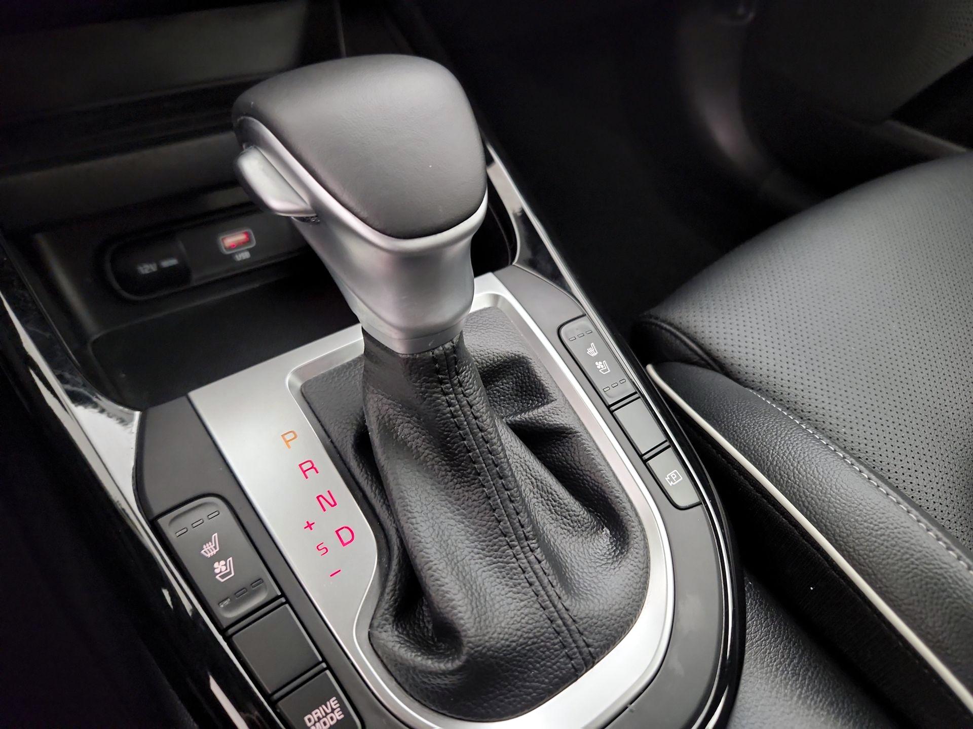 Thumbnail: 2023 Kia Forte - 18