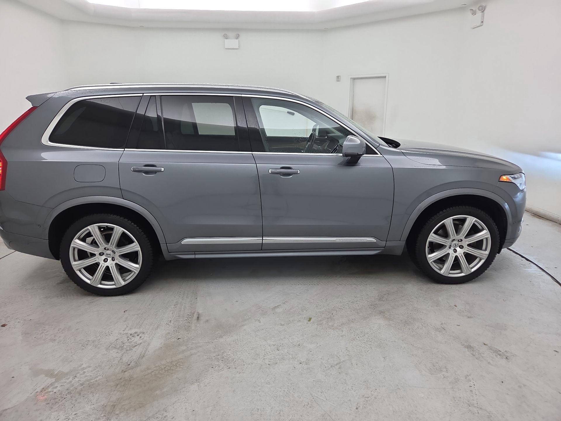 Thumbnail: 2018 Volvo XC90 - 4