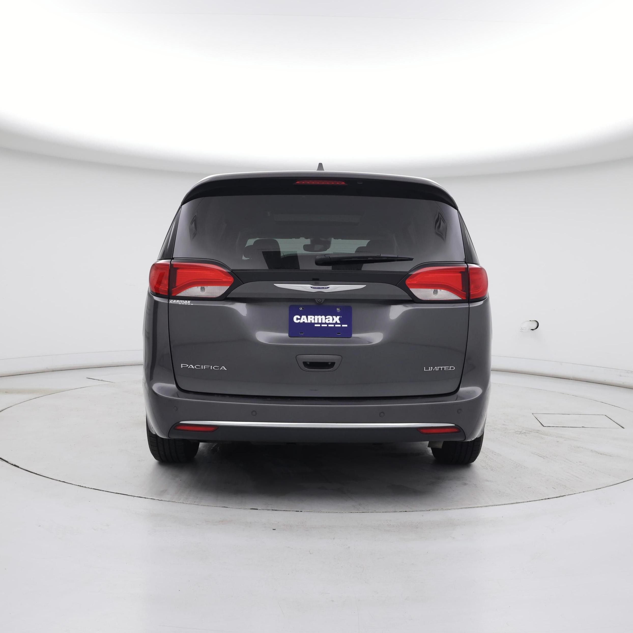 Thumbnail: 2019 Chrysler Pacifica - 6