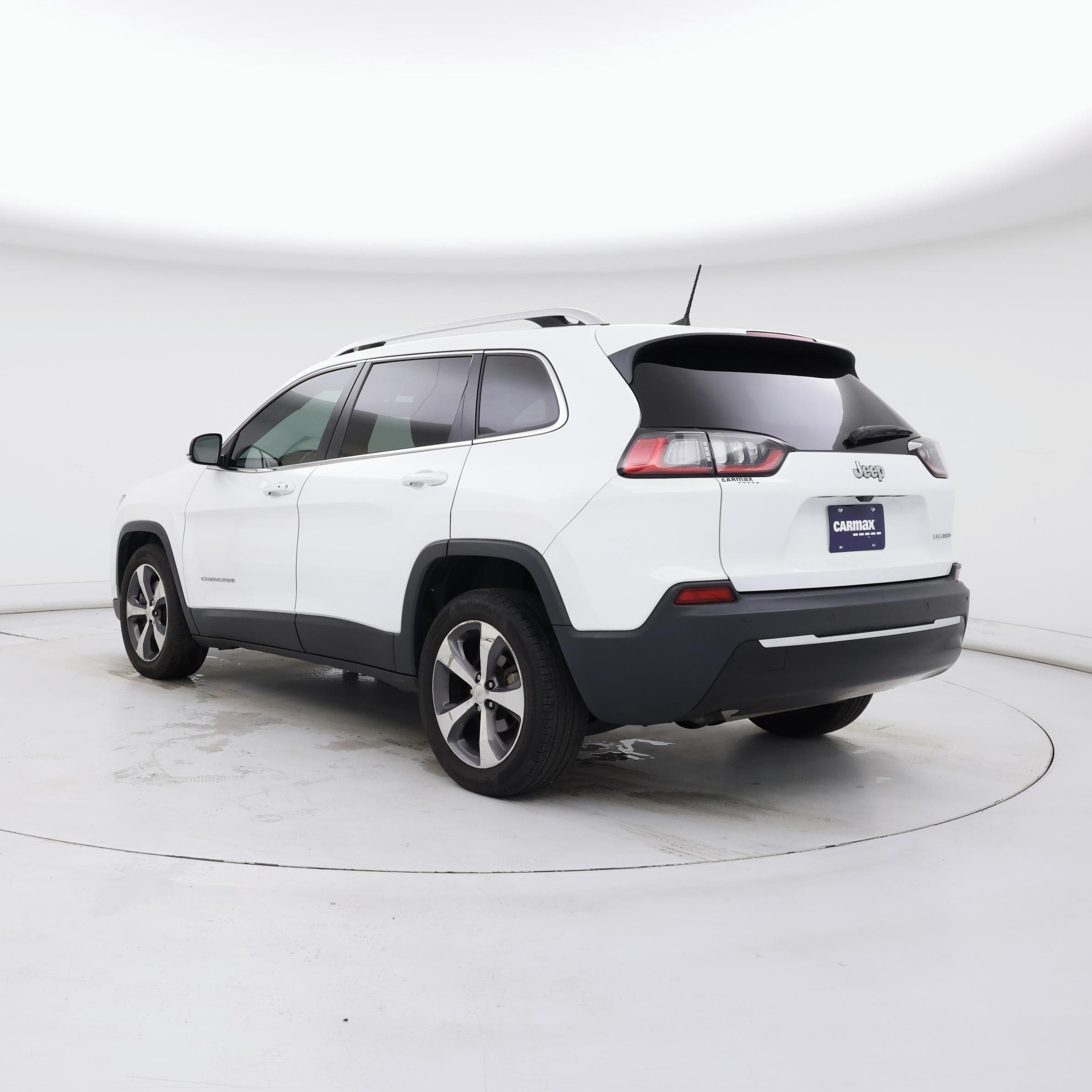 Thumbnail: 2019 Jeep Cherokee - 2