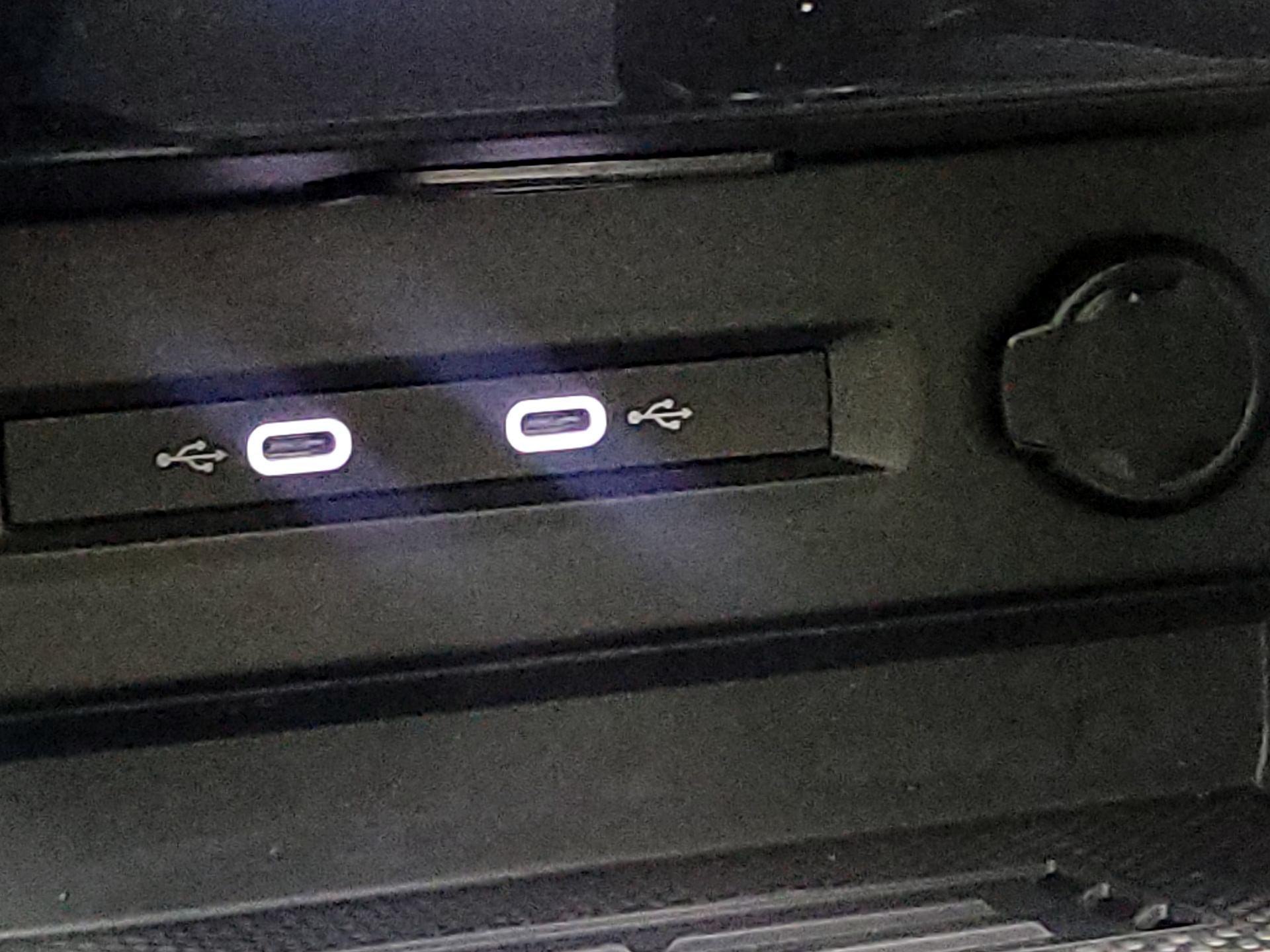 Thumbnail: 2025 Volkswagen Taos - 16