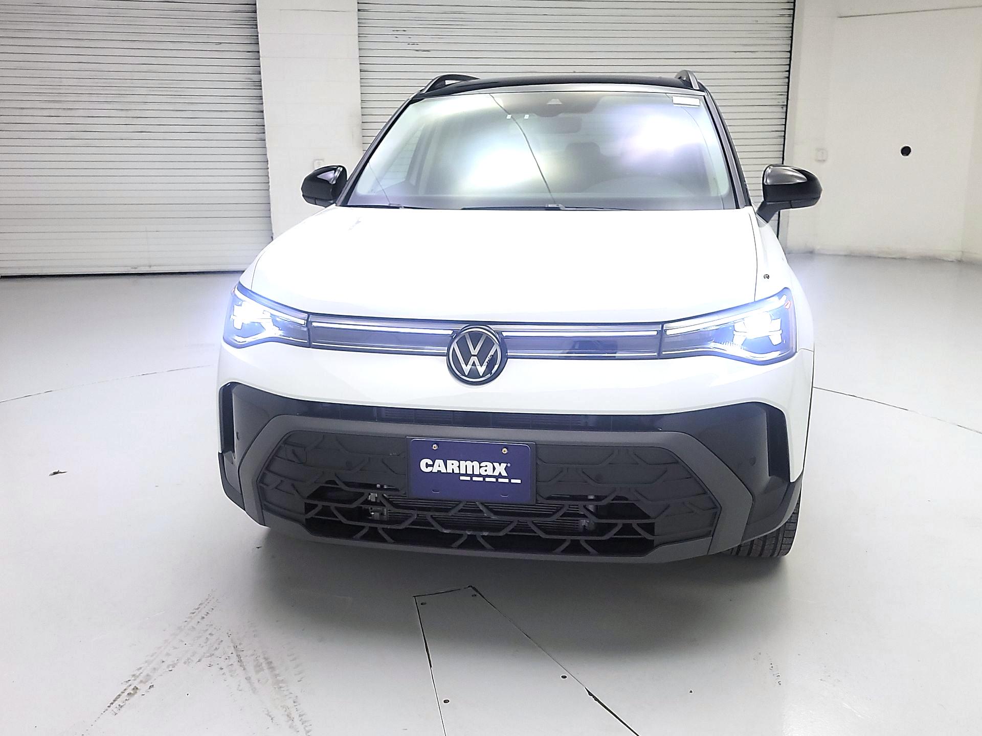 Thumbnail: 2025 Volkswagen Taos - 2