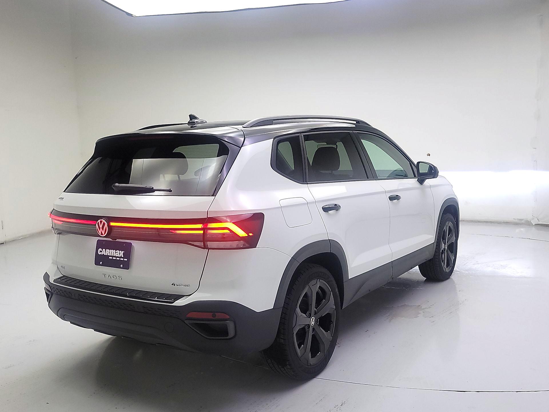 Thumbnail: 2025 Volkswagen Taos - 5