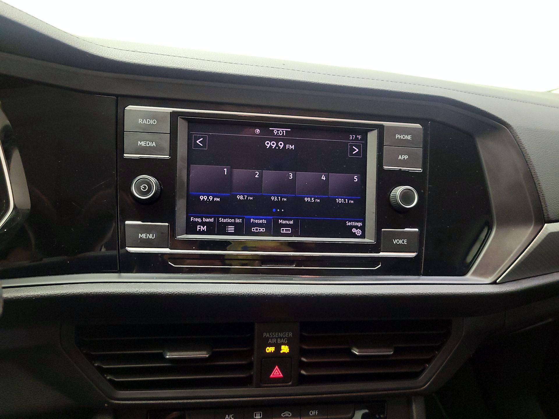 Thumbnail: 2021 Volkswagen Jetta - 13