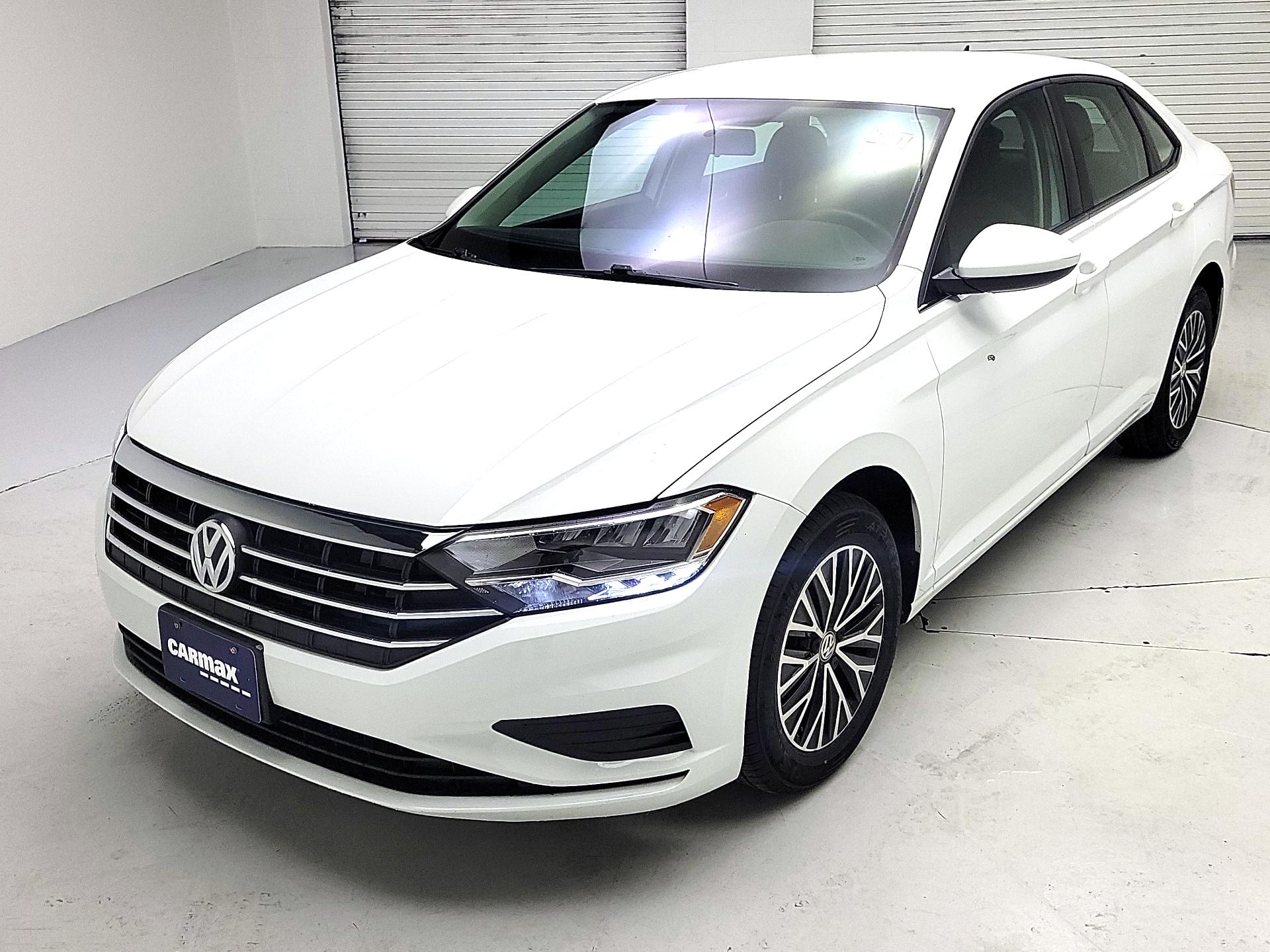 Thumbnail: 2021 Volkswagen Jetta - 3