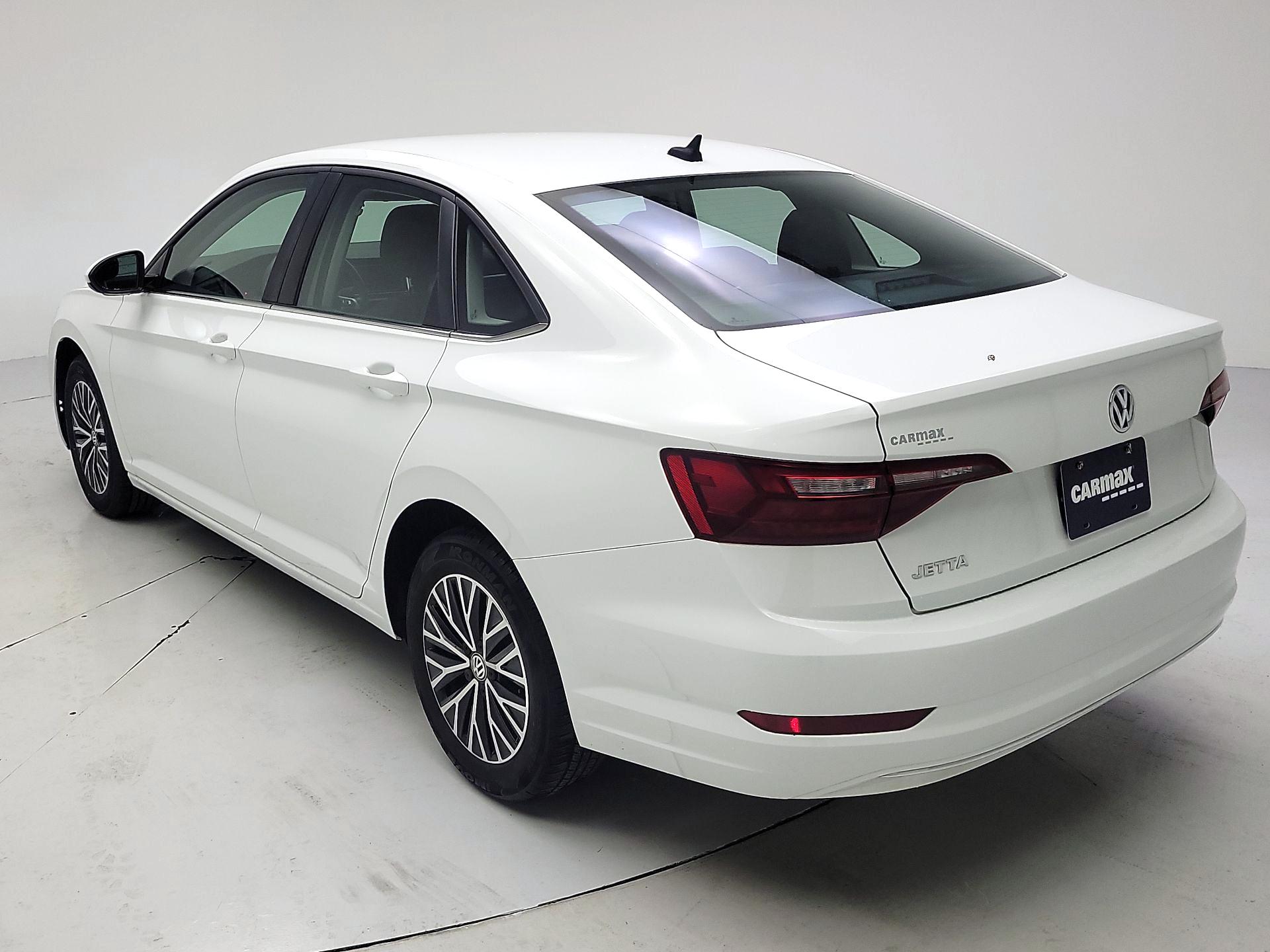 Thumbnail: 2021 Volkswagen Jetta - 7