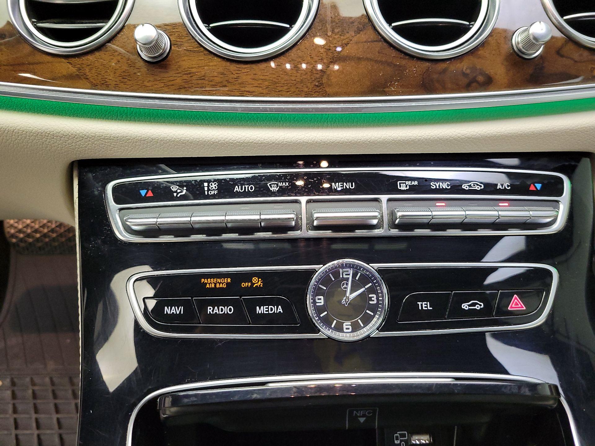 Thumbnail: 2017 Mercedes-Benz E-Class - 14