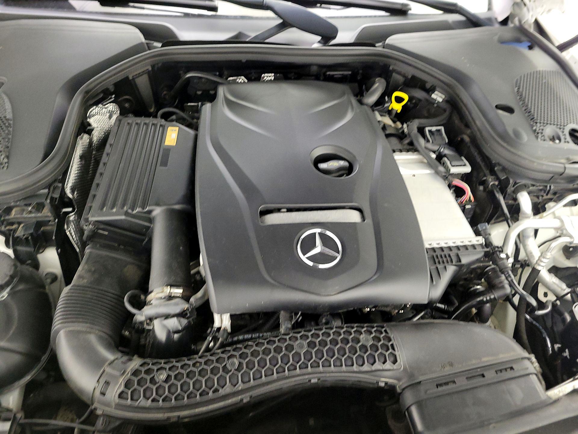 Thumbnail: 2017 Mercedes-Benz E-Class - 19