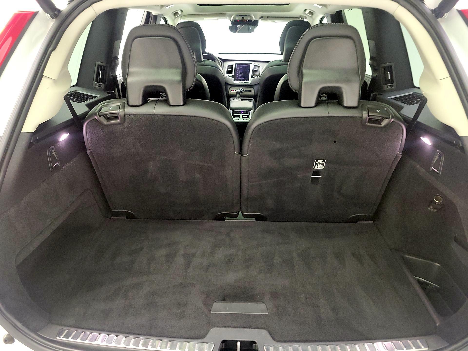 Thumbnail: 2021 Volvo XC90 - 19