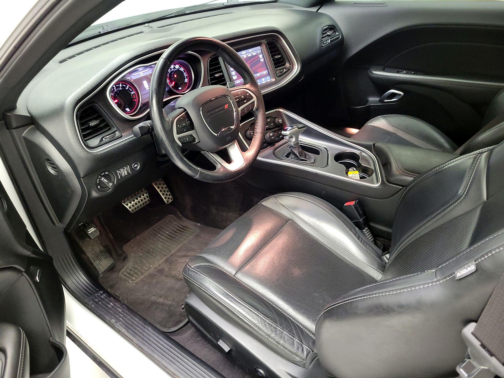 Thumbnail: 2018 Dodge Challenger - 9