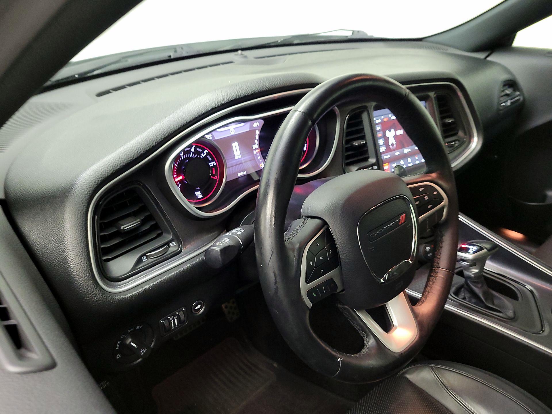 Thumbnail: 2018 Dodge Challenger - 8