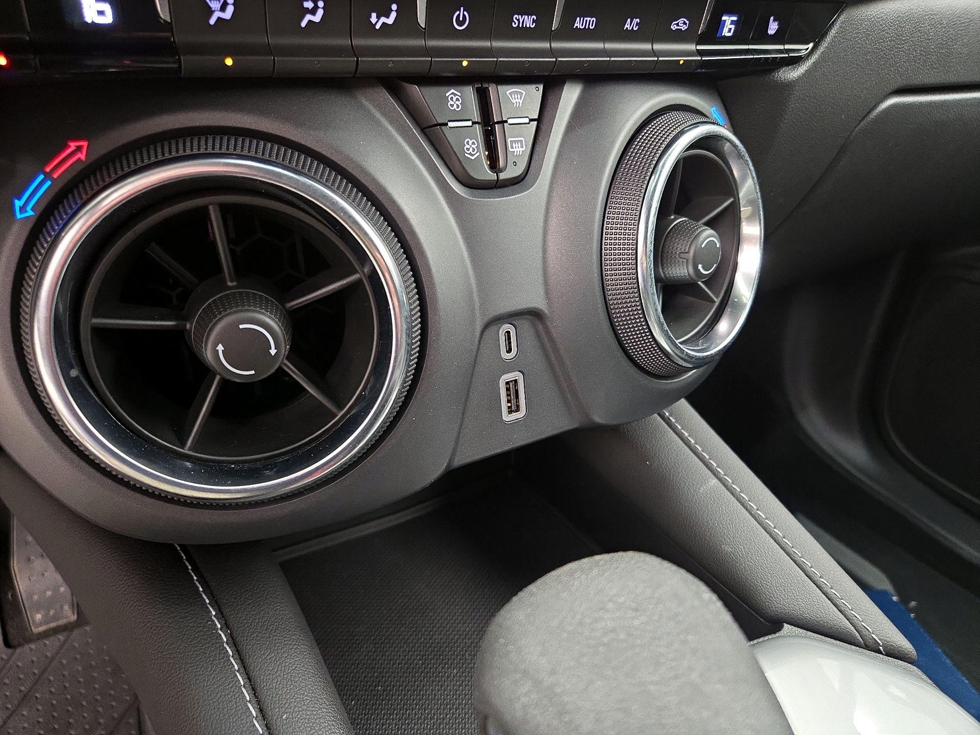 Thumbnail: 2024 Chevrolet Blazer - 18