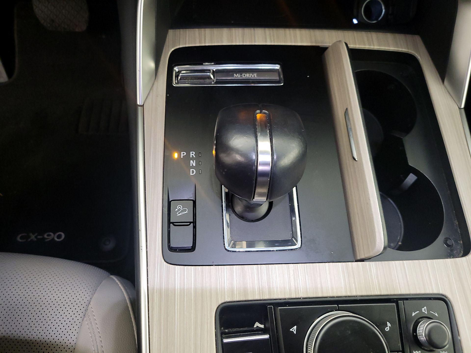 Thumbnail: 2024 Mazda CX-90 - 17