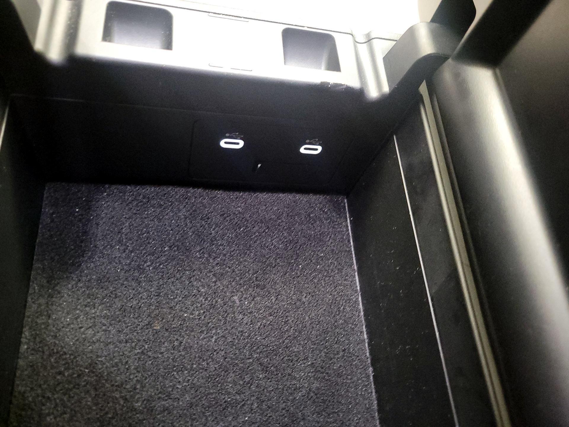 Thumbnail: 2024 Mazda CX-90 - 18