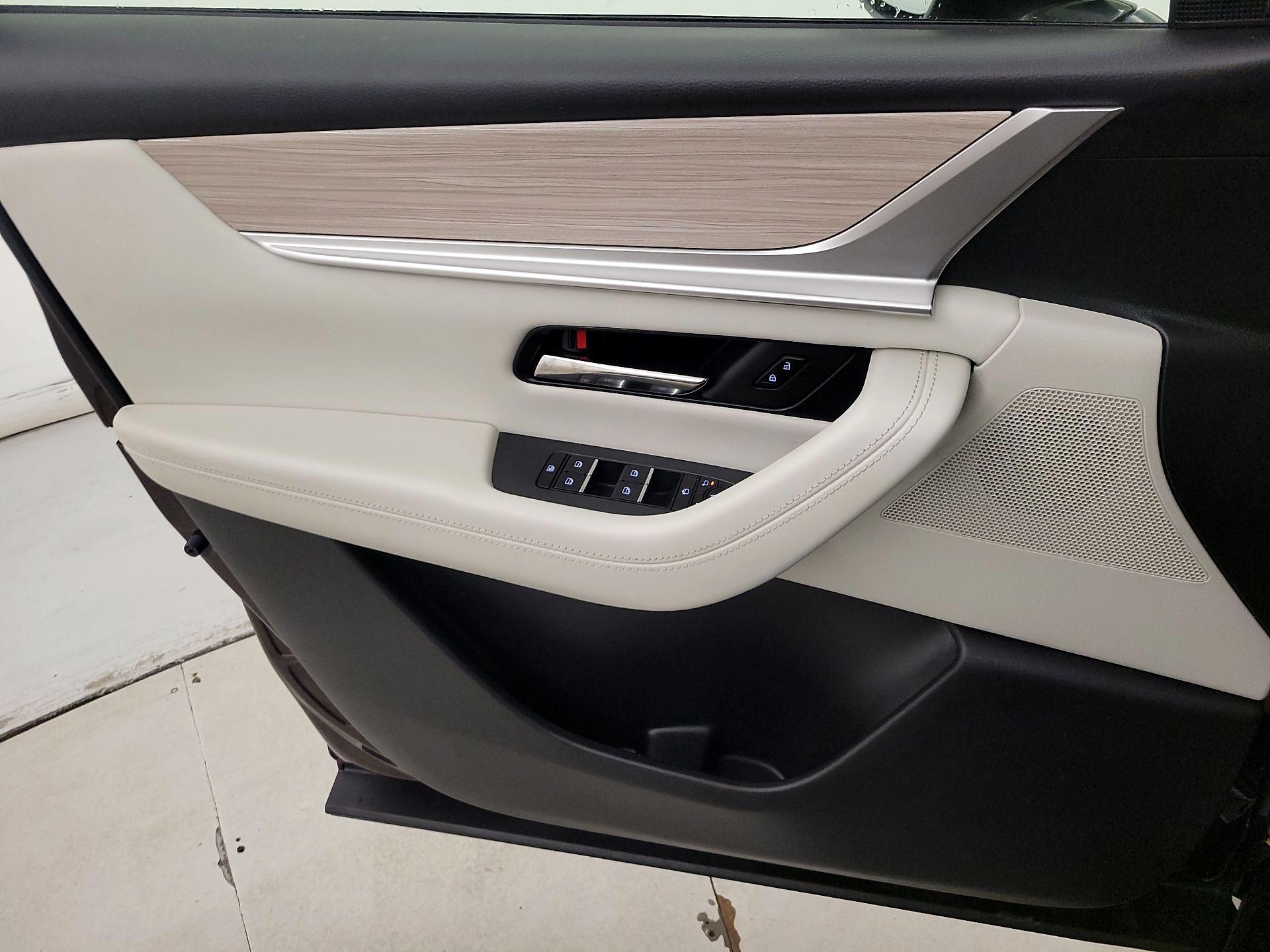 Thumbnail: 2024 Mazda CX-90 - 12