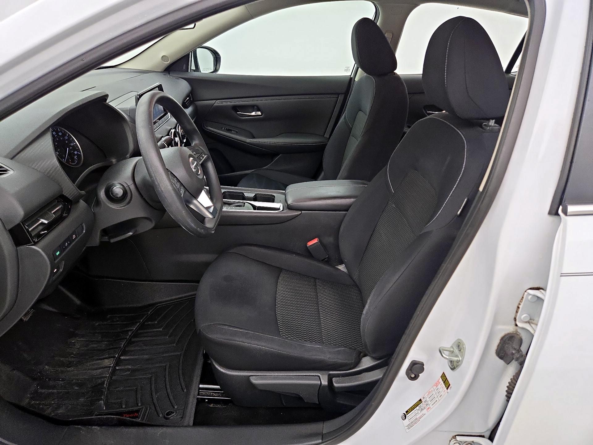 Thumbnail: 2020 Nissan Sentra - 11