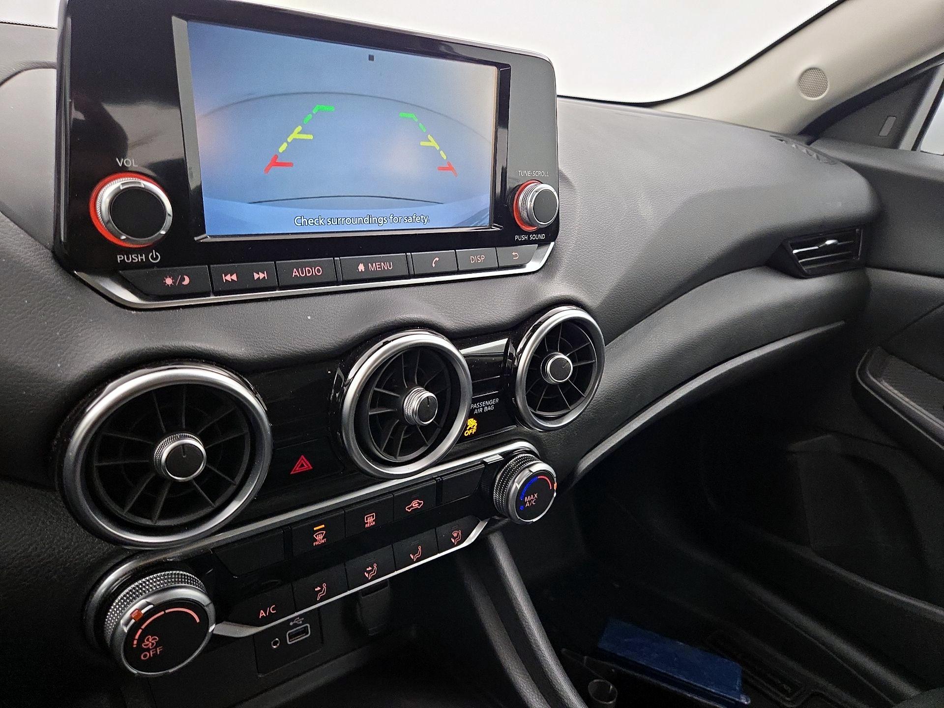 Thumbnail: 2020 Nissan Sentra - 14