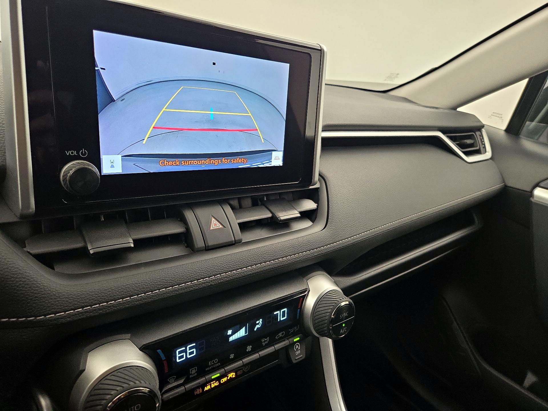 Thumbnail: 2023 Toyota RAV4 - 14