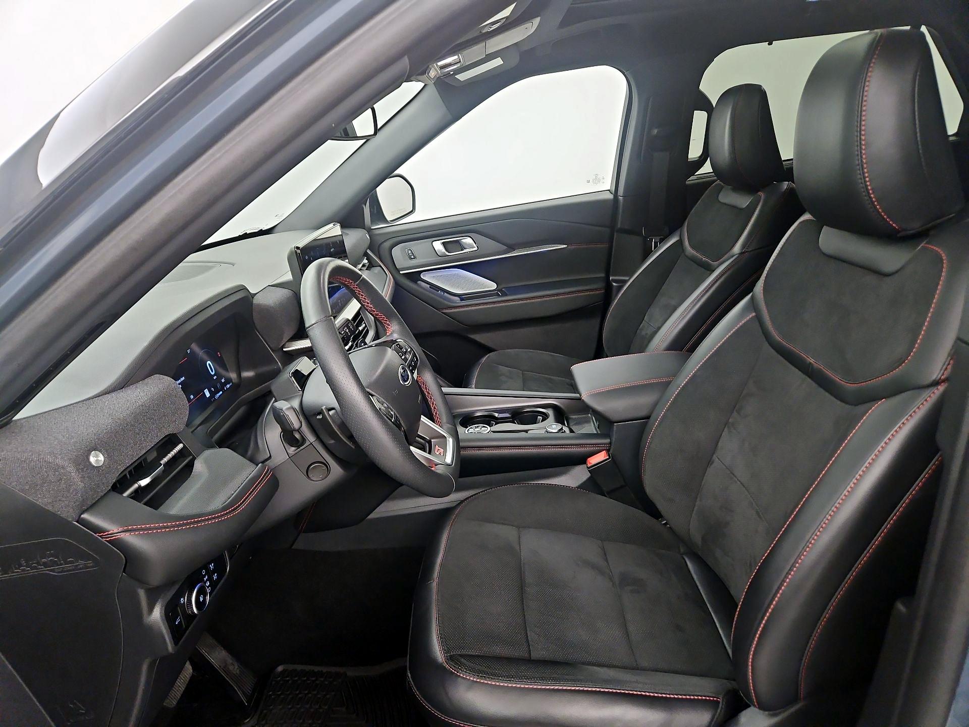 Thumbnail: 2025 Ford Explorer - 11