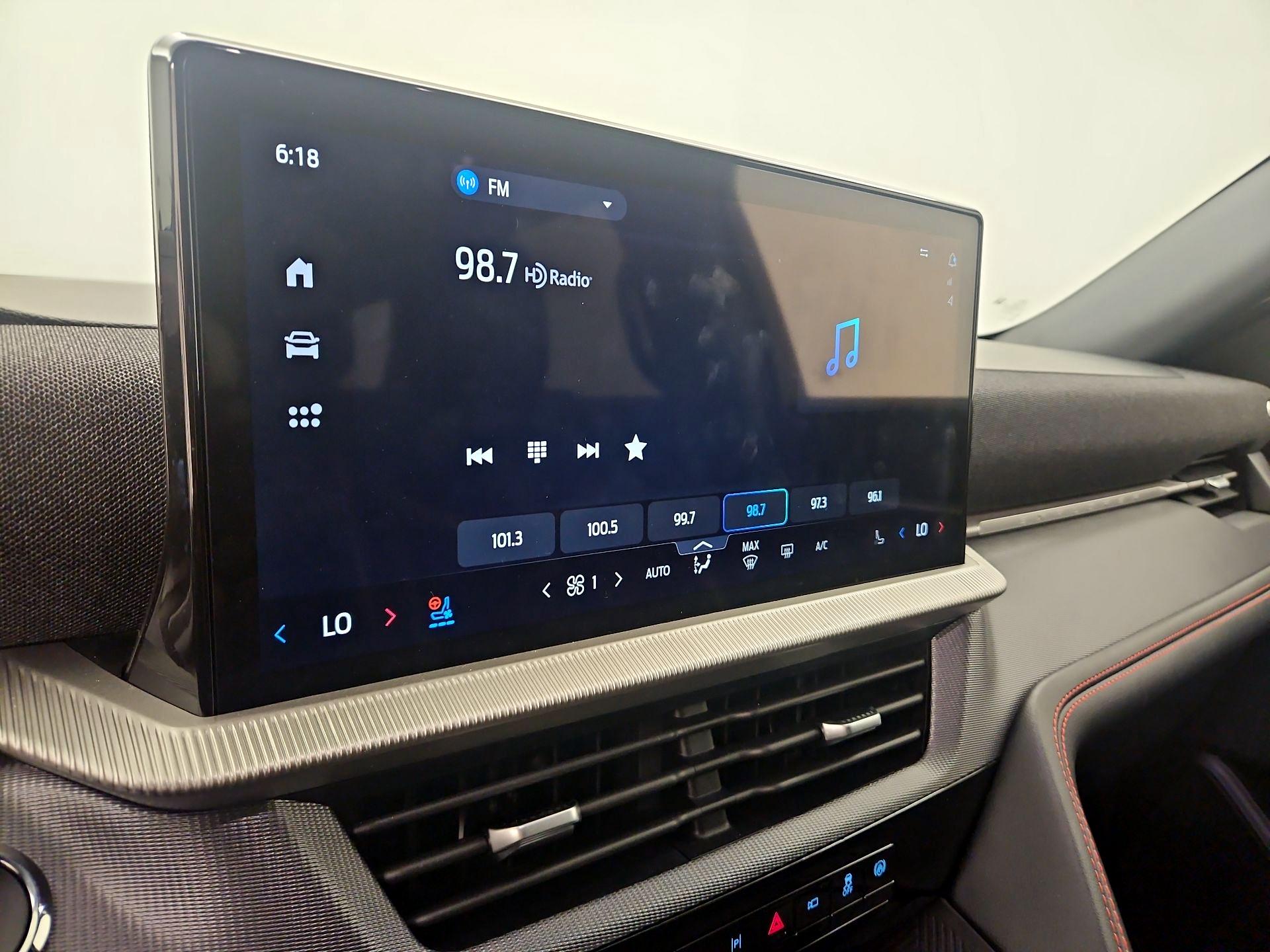 Thumbnail: 2025 Ford Explorer - 16