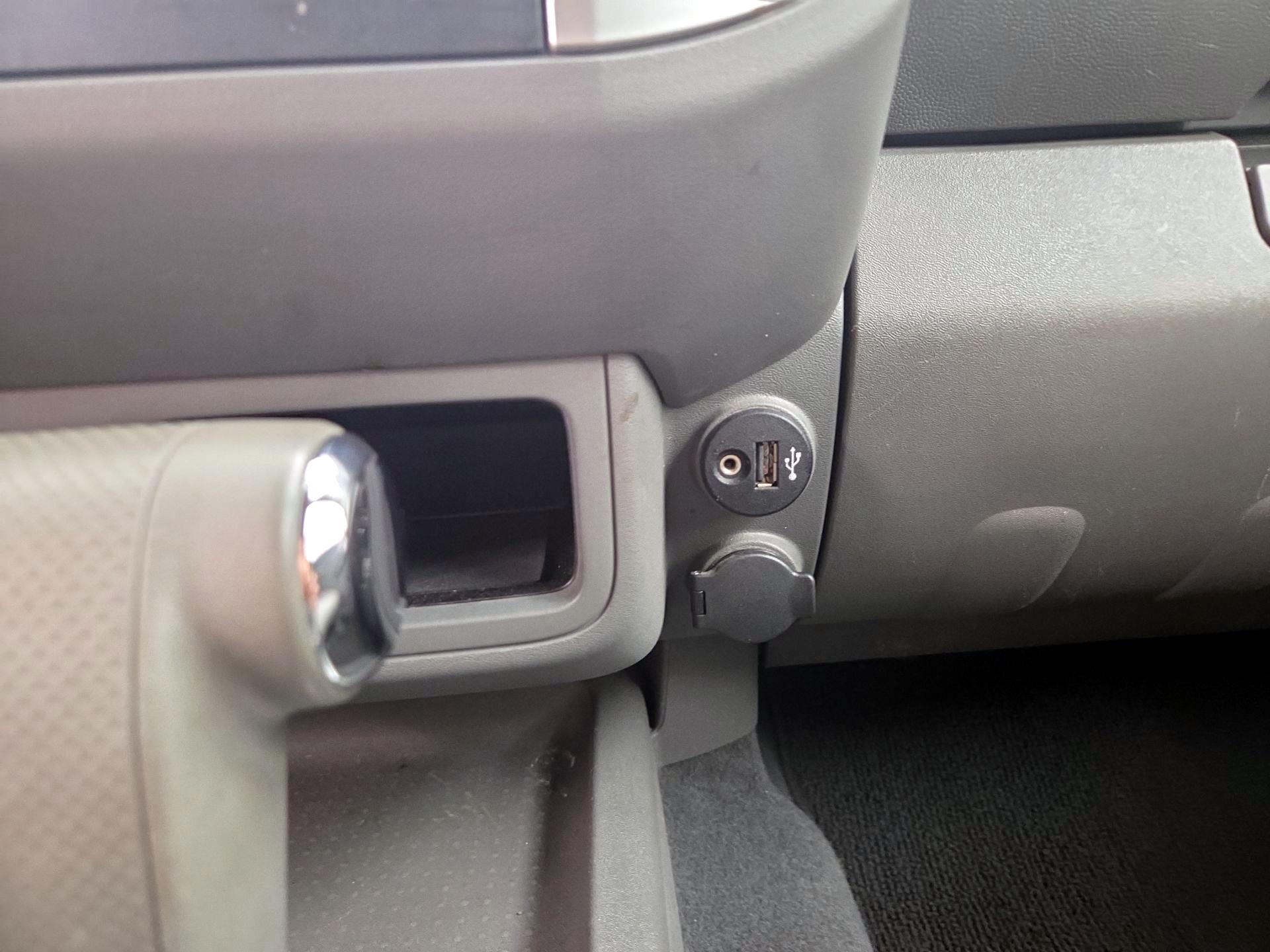 Thumbnail: 2019 Nissan Frontier - 18