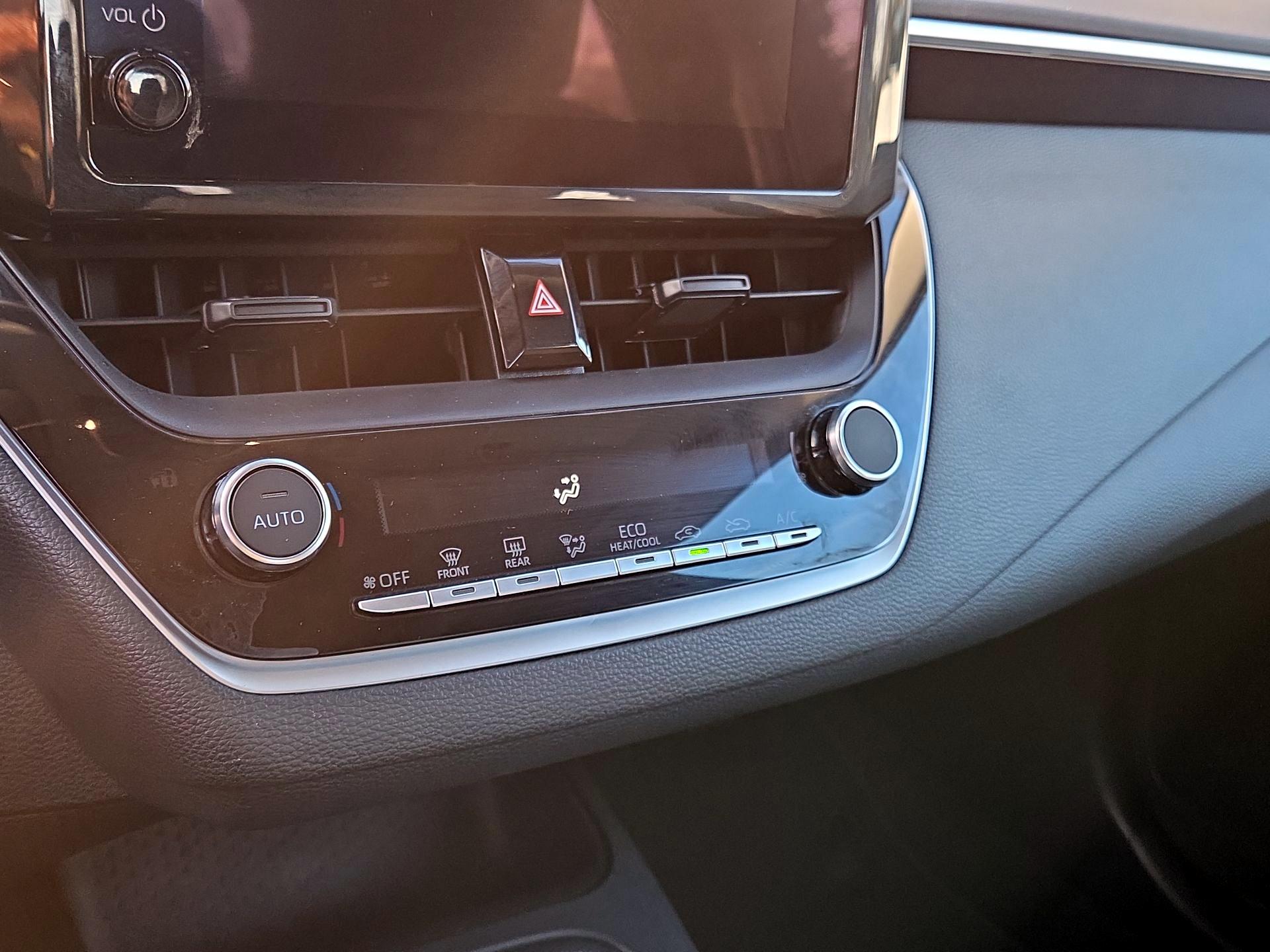 Thumbnail: 2025 Toyota Corolla - 14