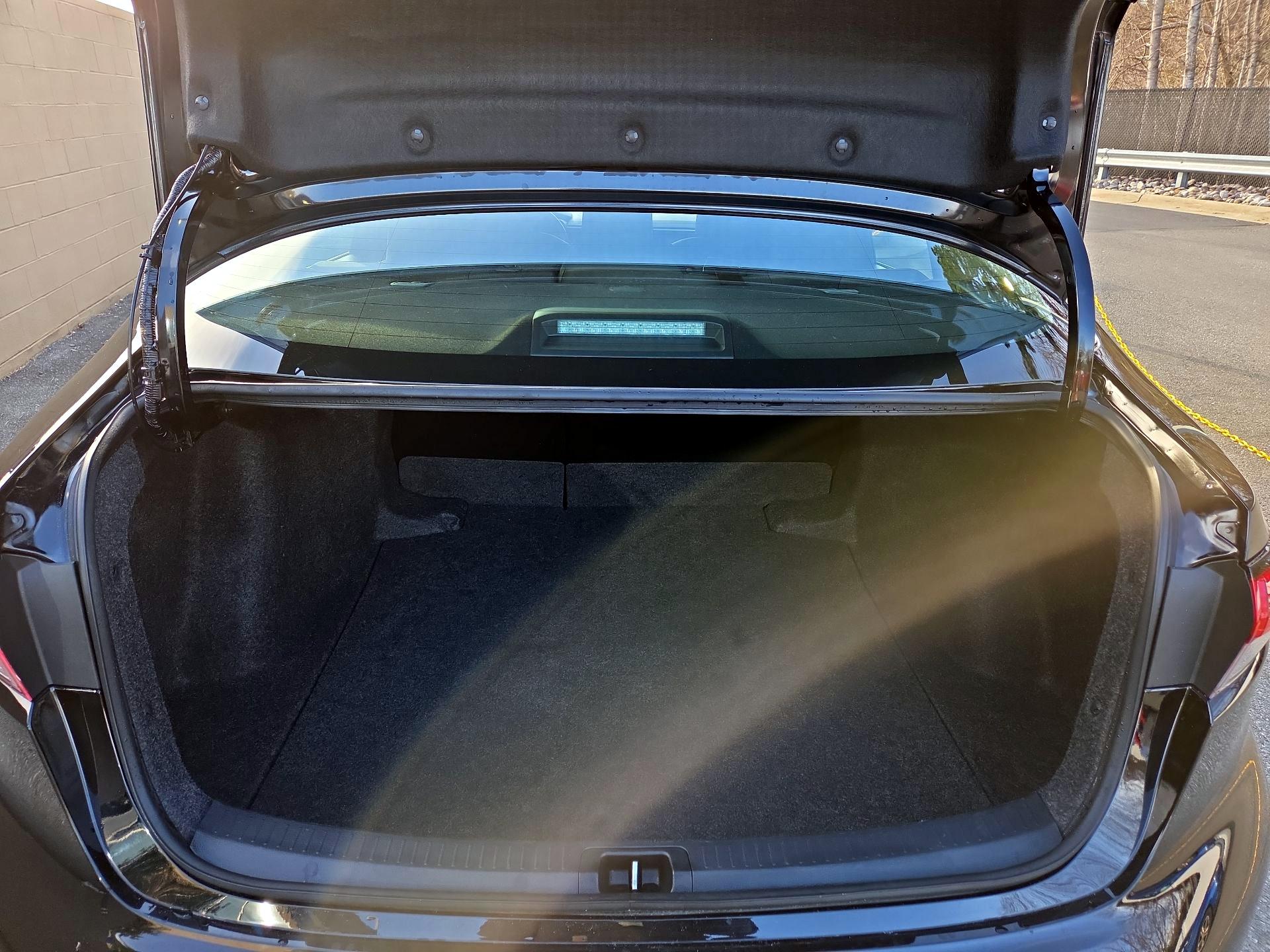 Thumbnail: 2025 Toyota Corolla - 19