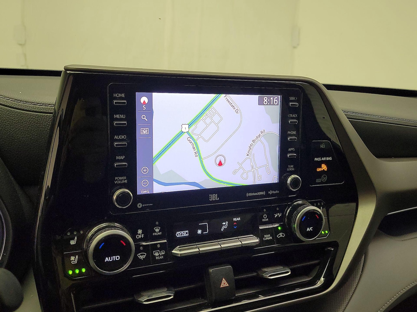 2020 Toyota Highlander Limited - Photo 13