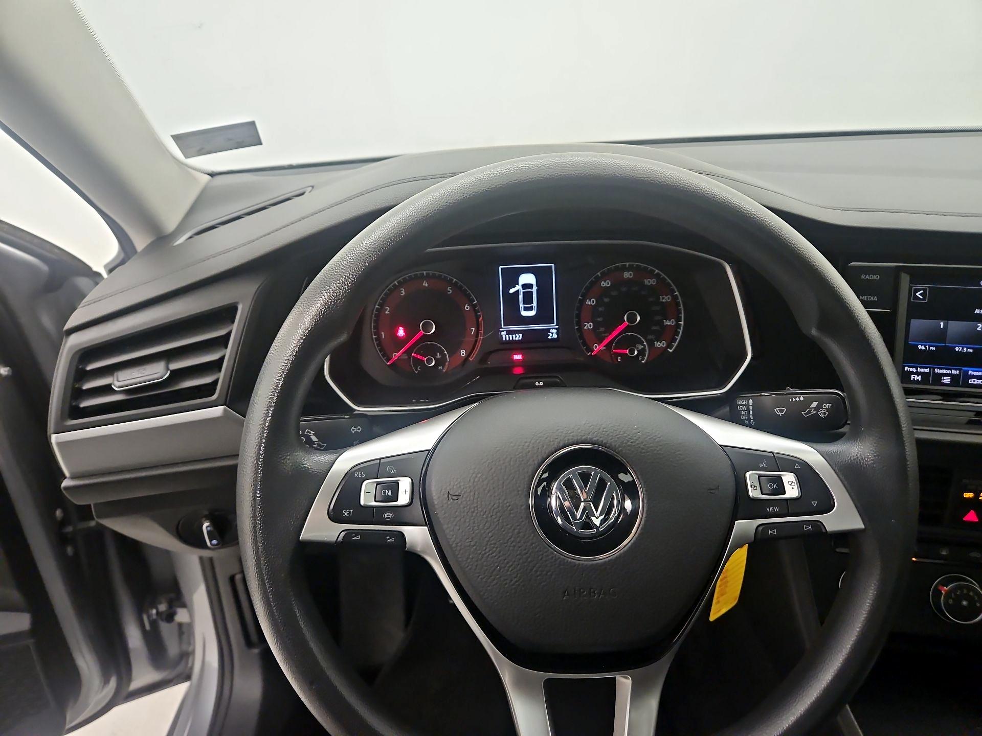 Thumbnail: 2021 Volkswagen Jetta - 10