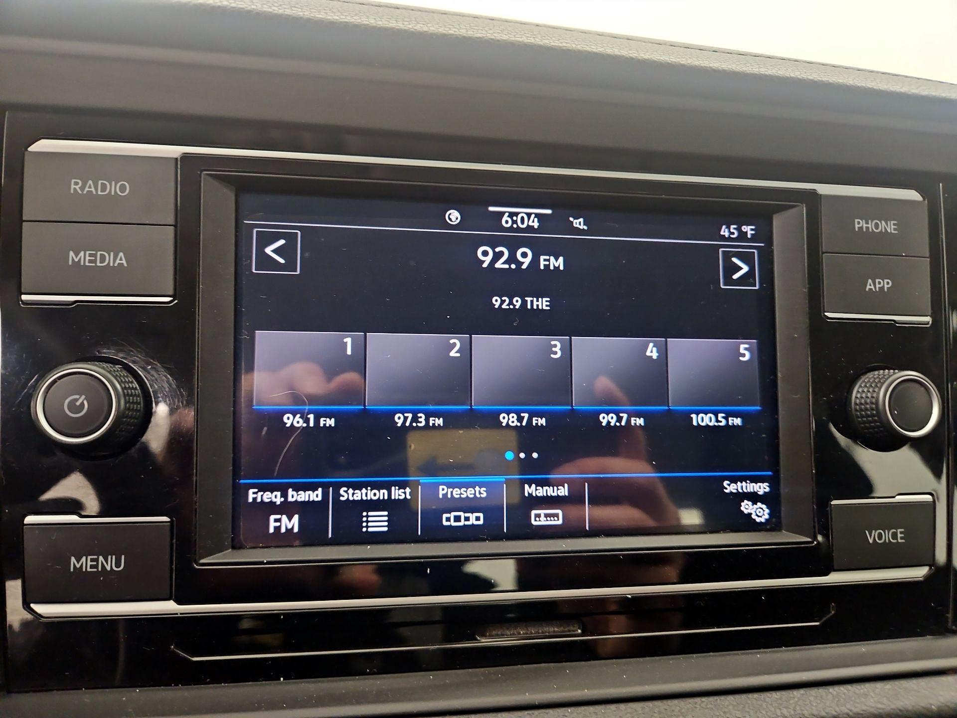 Thumbnail: 2021 Volkswagen Jetta - 15