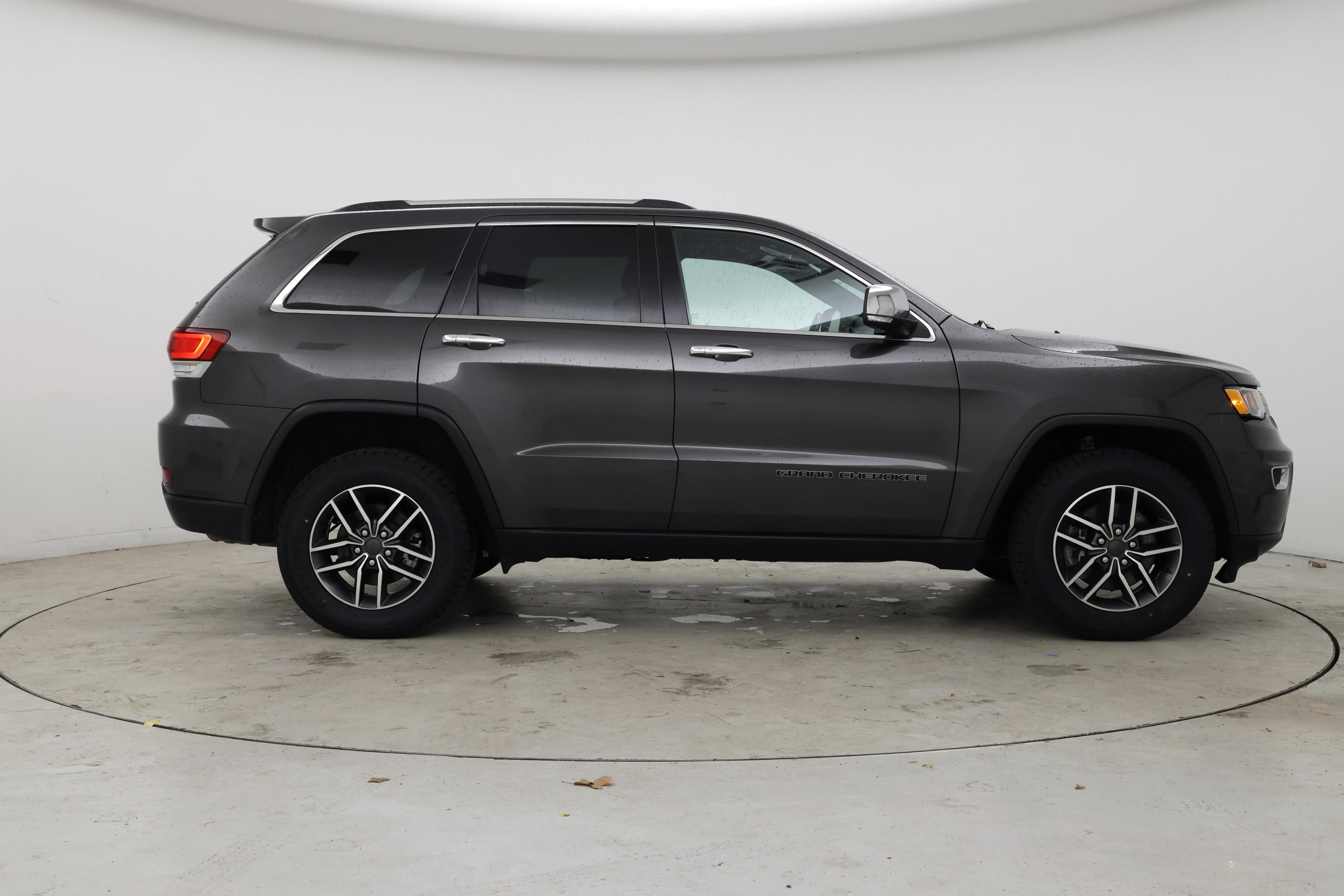 Thumbnail: 2021 Jeep Grand Cherokee - 7