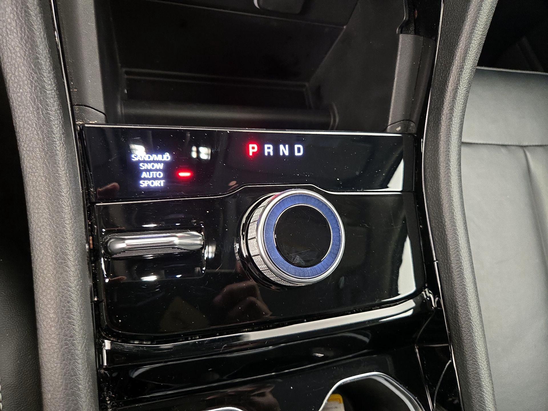 Thumbnail: 2023 Jeep Grand Cherokee - 18