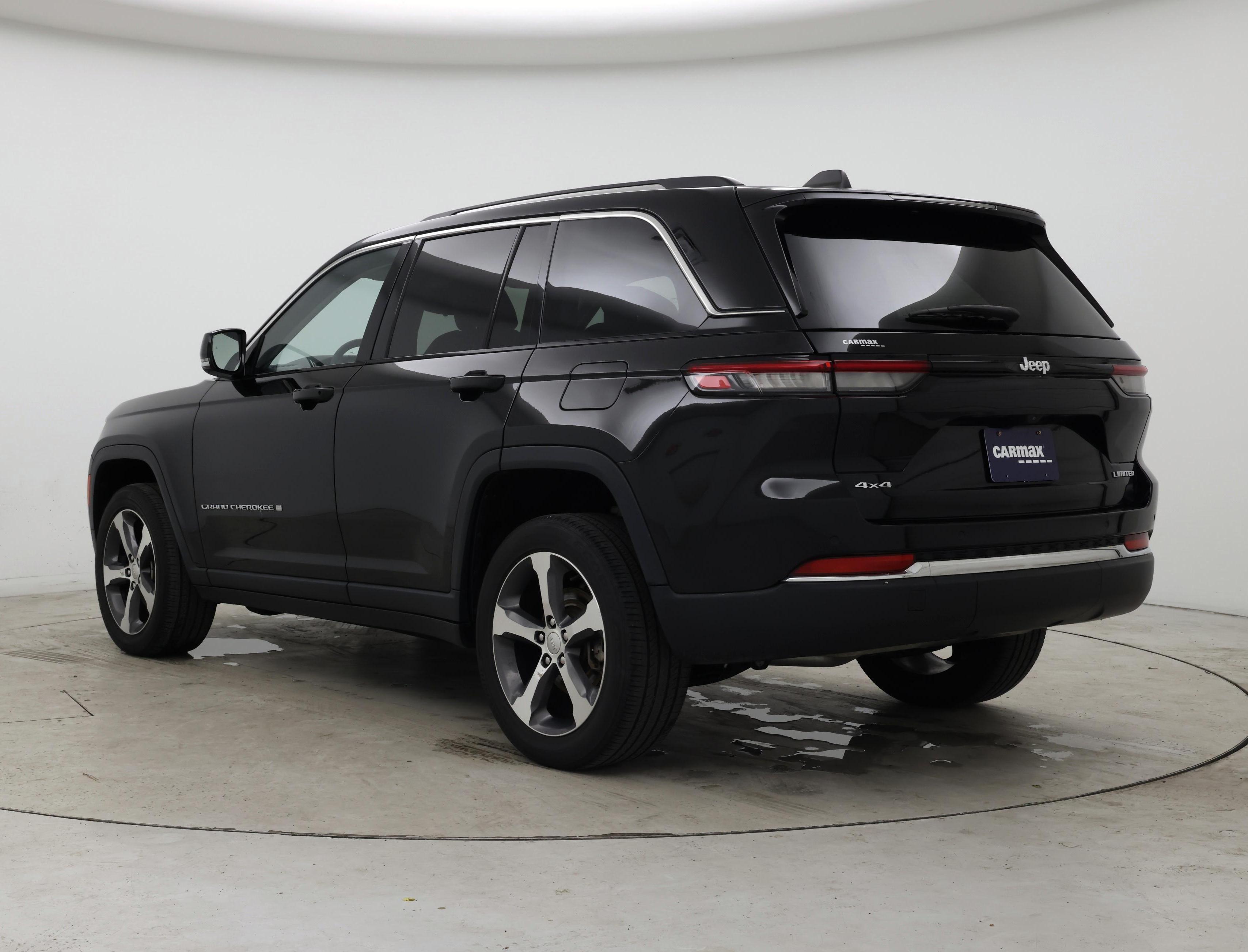 Thumbnail: 2023 Jeep Grand Cherokee - 2