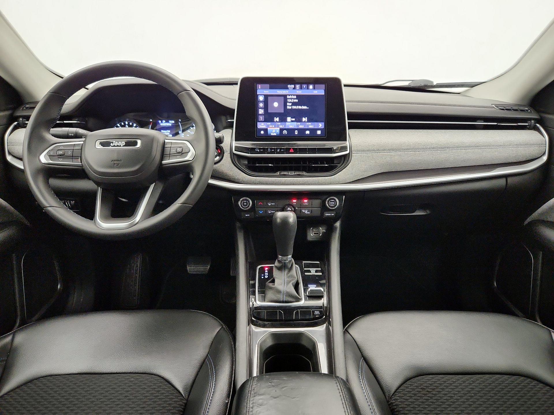 Thumbnail: 2022 Jeep Compass - 9